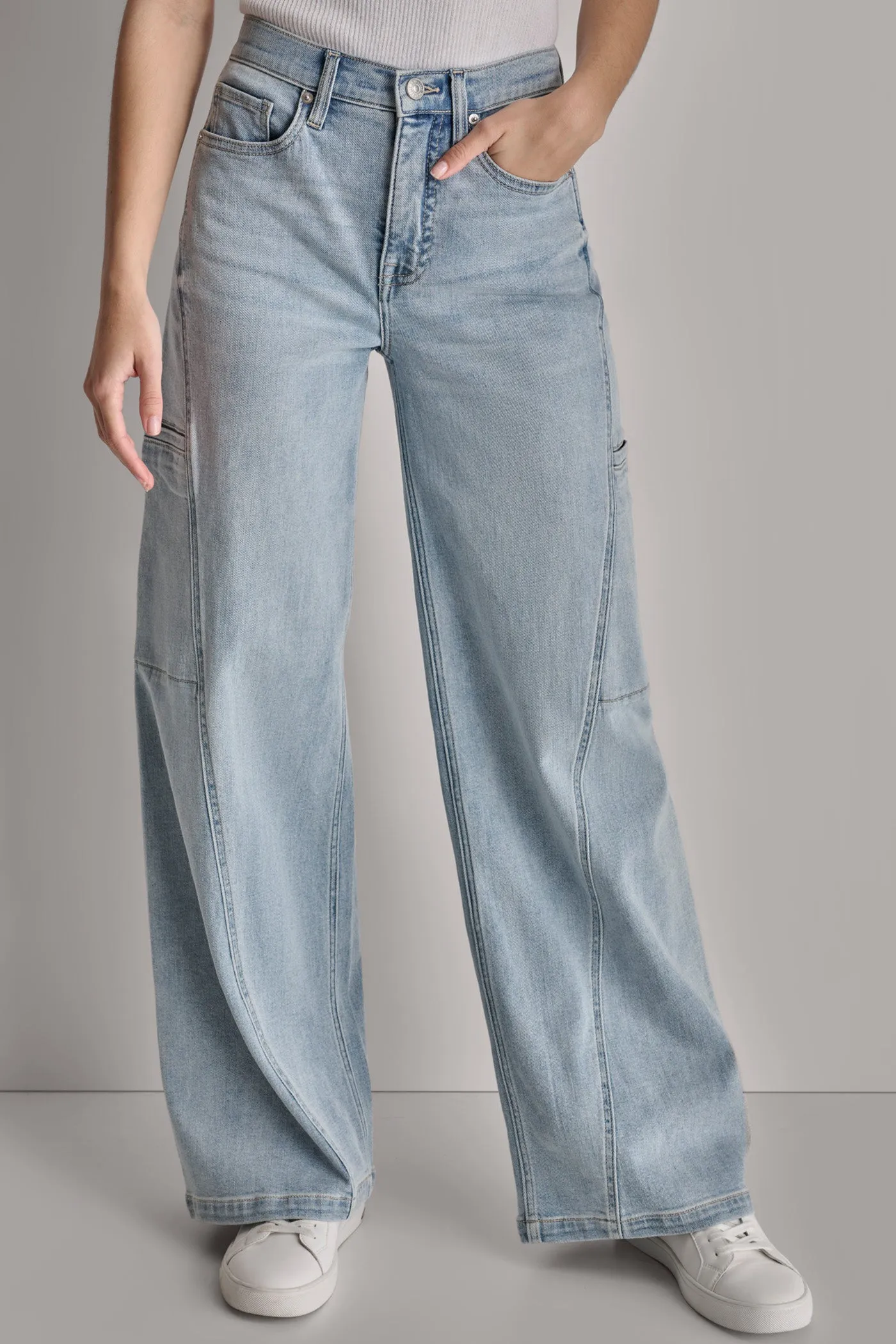 HIGH RISE WIDE LEG FASHION sold by DKNY product image thumbnail 2