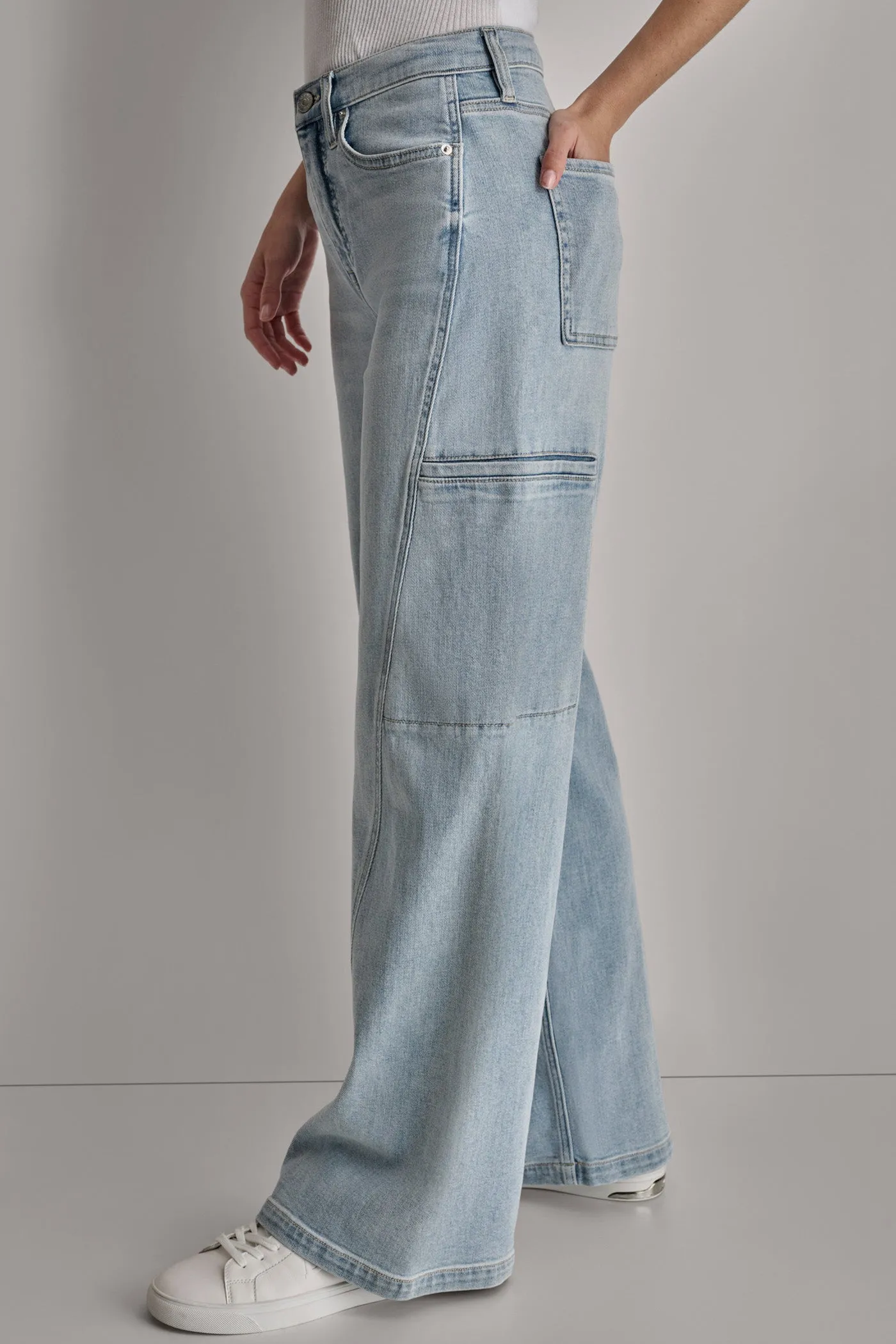 HIGH RISE WIDE LEG FASHION sold by DKNY product image thumbnail 4