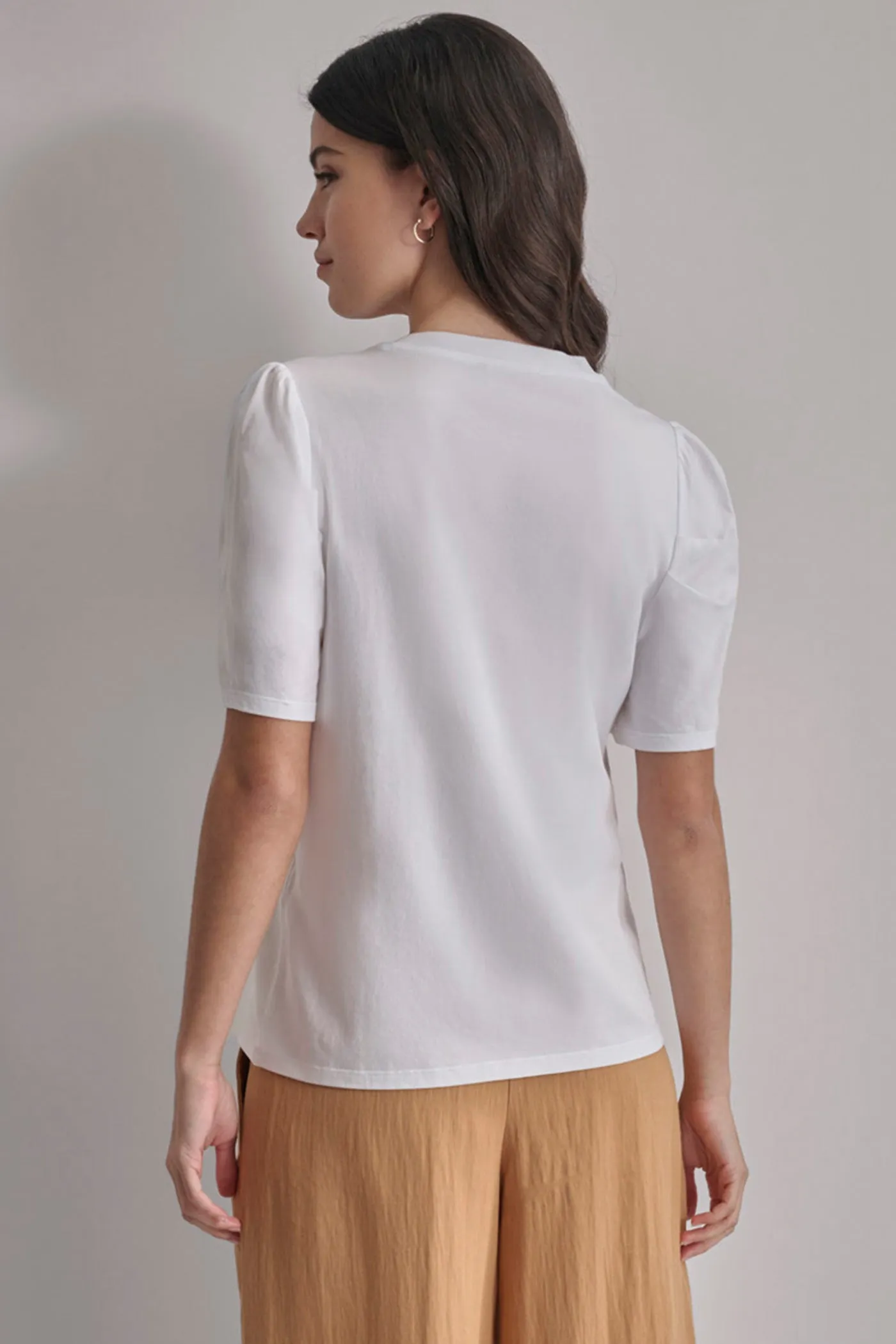 PUFF SLEEVE DOG WALKER CONVERSATIONAL TEE sold by DKNY product image thumbnail 3