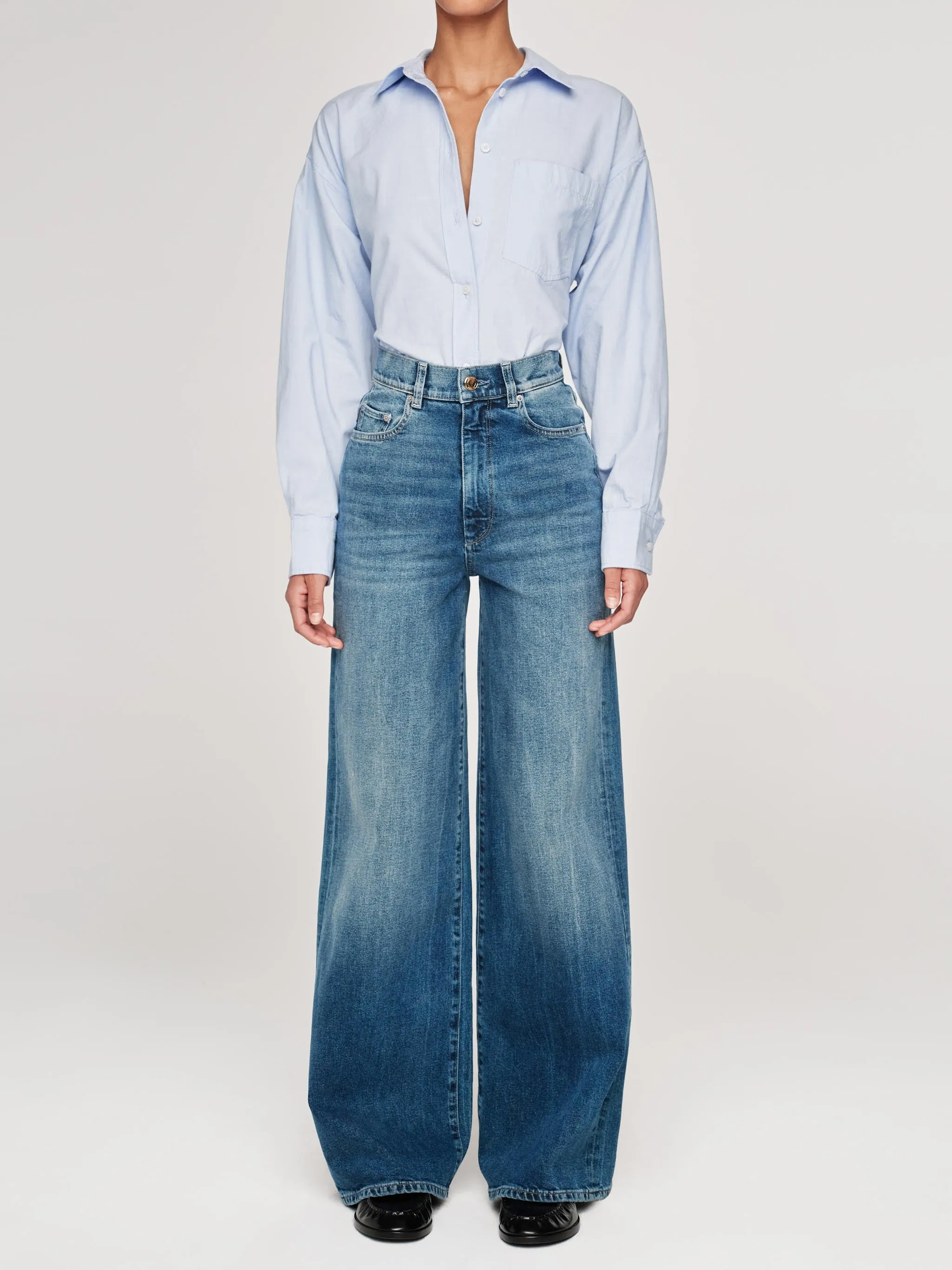 Hepburn Wide Leg High Rise 32" Jeans | Seagate sold by DL1961 product image thumbnail 2