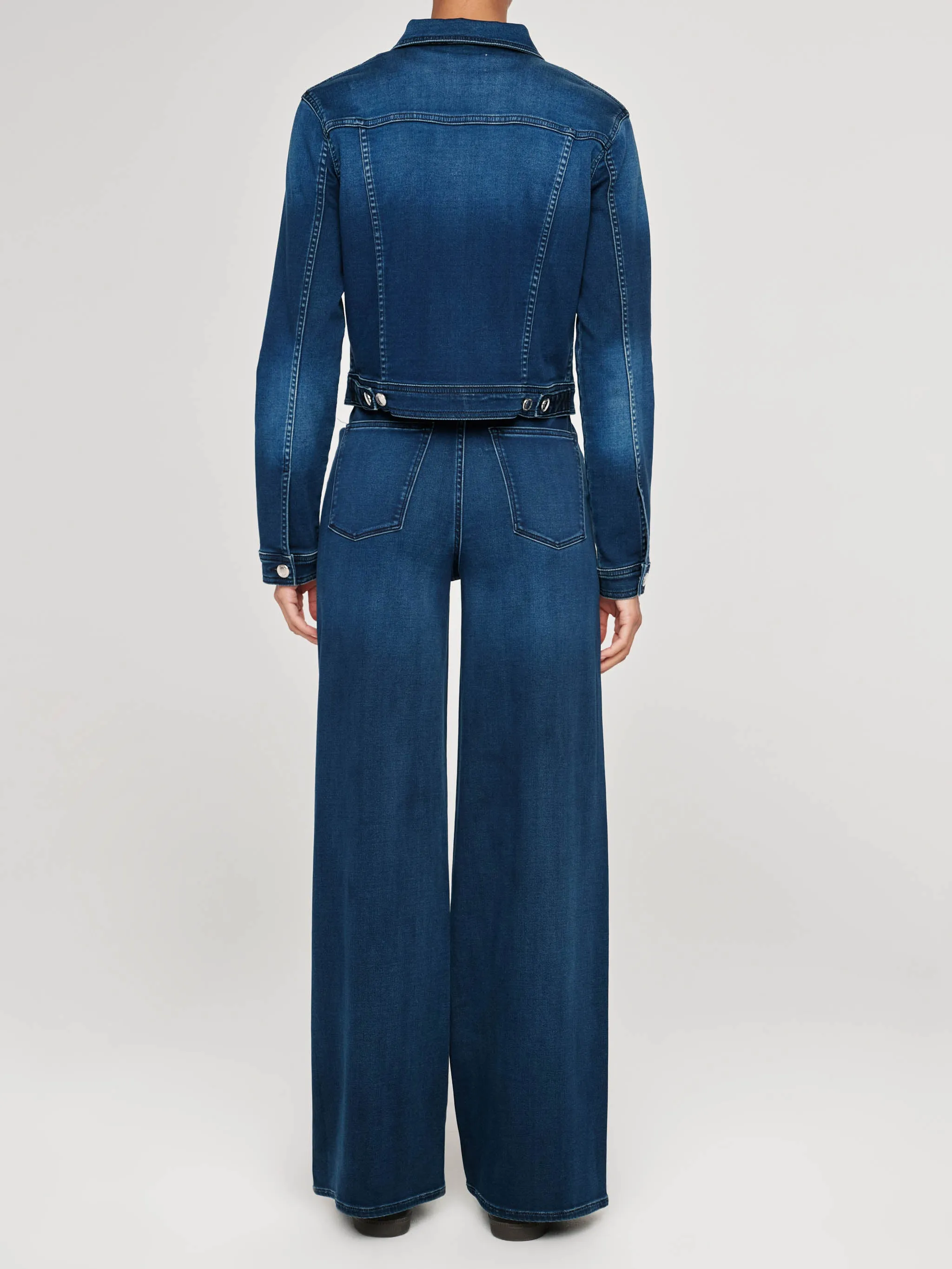 Hepburn Wide Leg High Rise 32" Jeans | Stream sold by DL1961 product image thumbnail 4