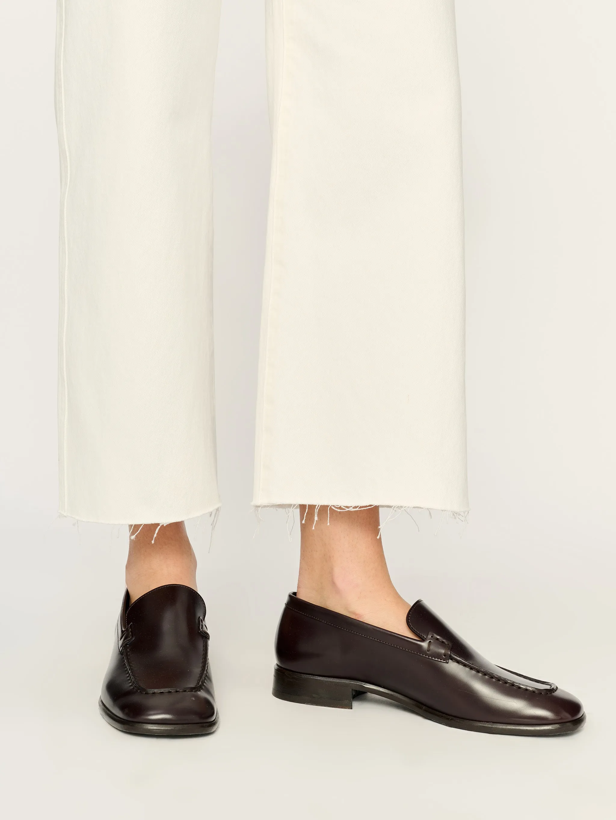 Drue Straight Low Rise 27" Jeans | White sold by DL1961 product image thumbnail 4