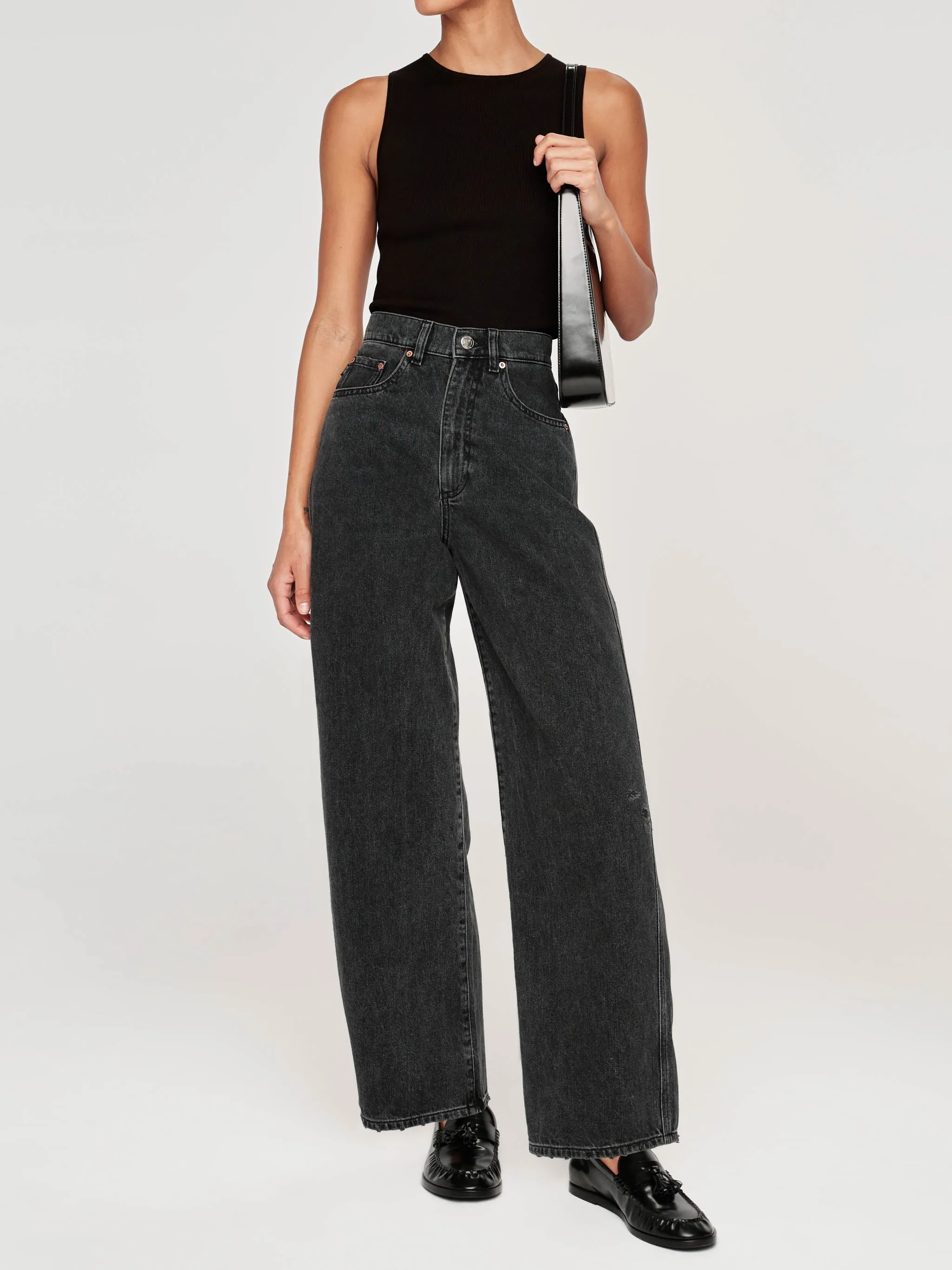 Taylor Relaxed Barrel Ultra High Rise 31" Jeans | Nightshade sold by DL1961