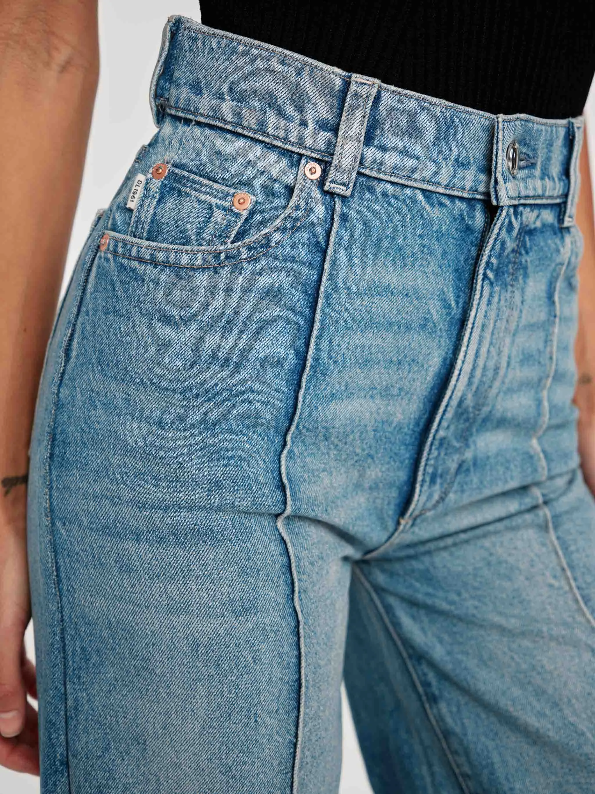 Hepburn Wide Leg High Rise 32" Jeans | Springdale Cuffed sold by DL1961 product image thumbnail 4