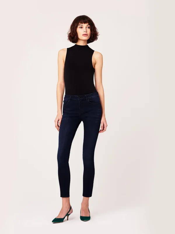 Emma Low Rise Skinny | Macon sold by DL1961