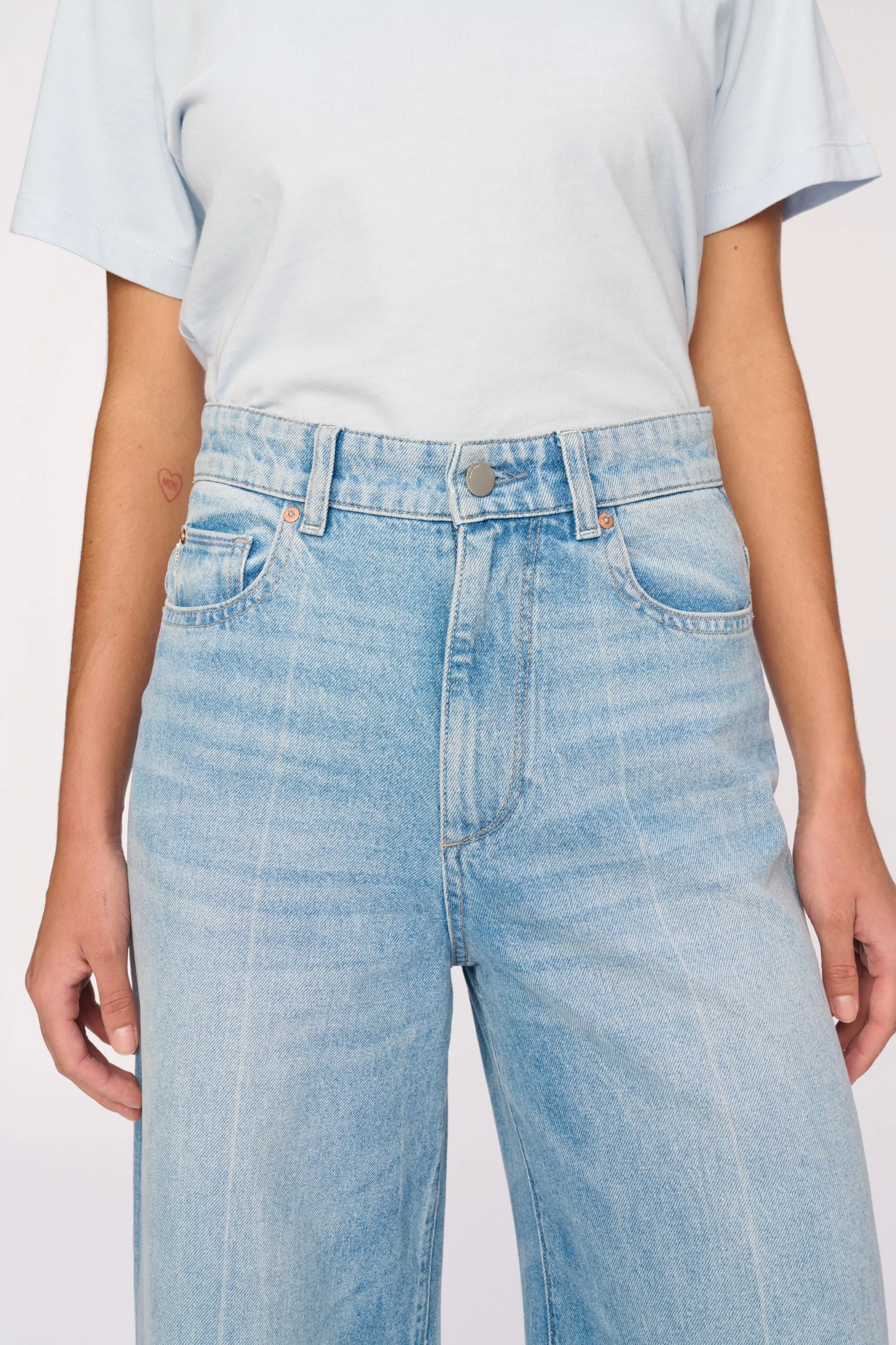 Lucila Ultra Wide Leg Ultra High Rise 33" Jeans | Clear Sky sold by DL1961 product image thumbnail 5
