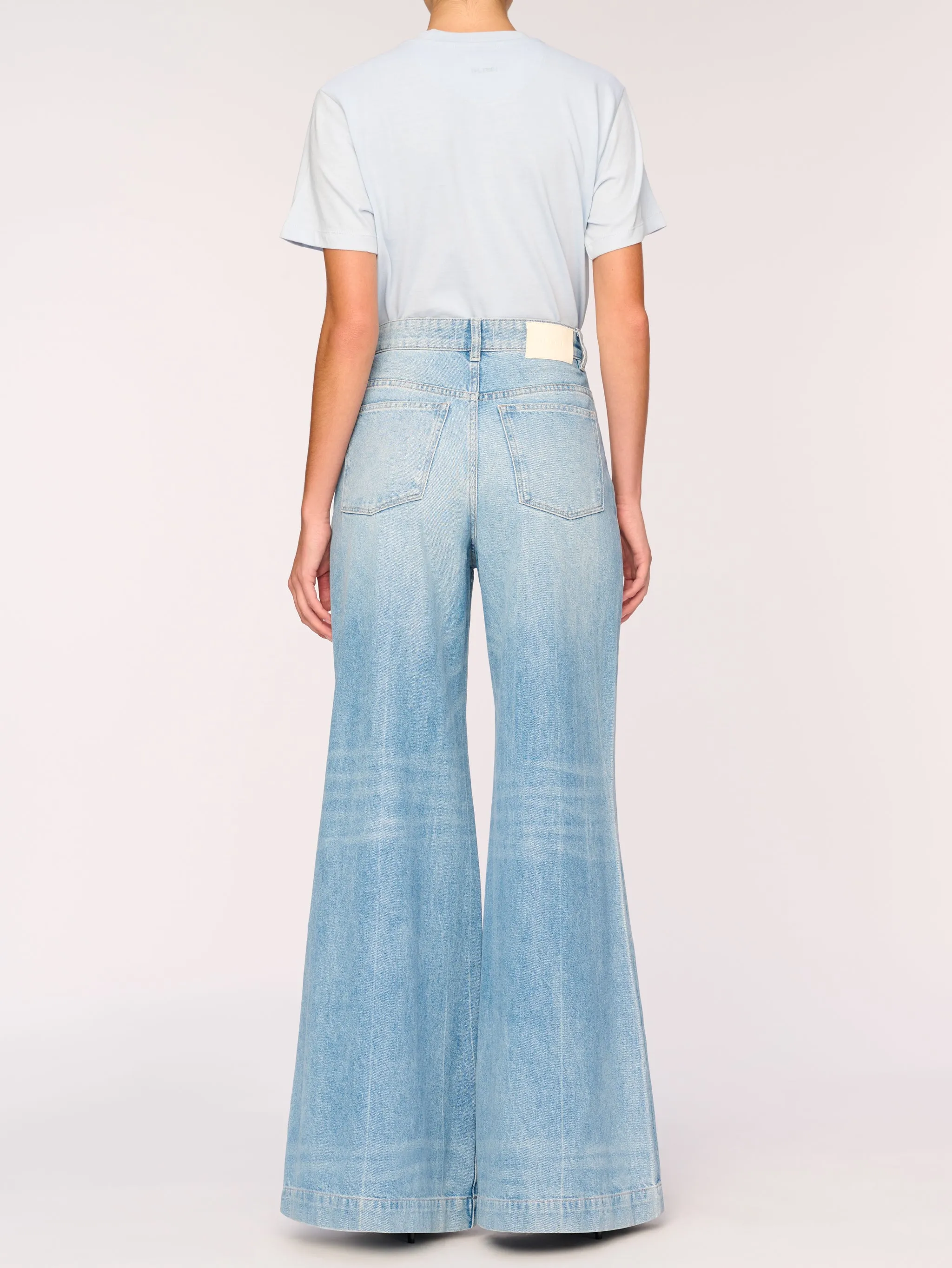 Lucila Ultra Wide Leg Ultra High Rise 33" Jeans | Clear Sky sold by DL1961 product image thumbnail 4