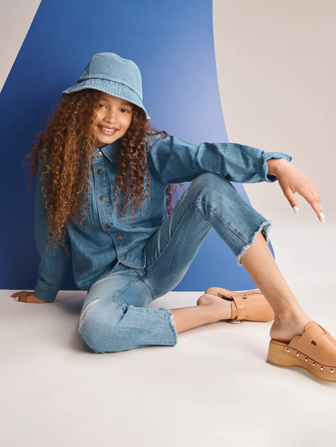 Emie Straight High Rise | Droplet Distressed sold by DL1961 product image thumbnail 2