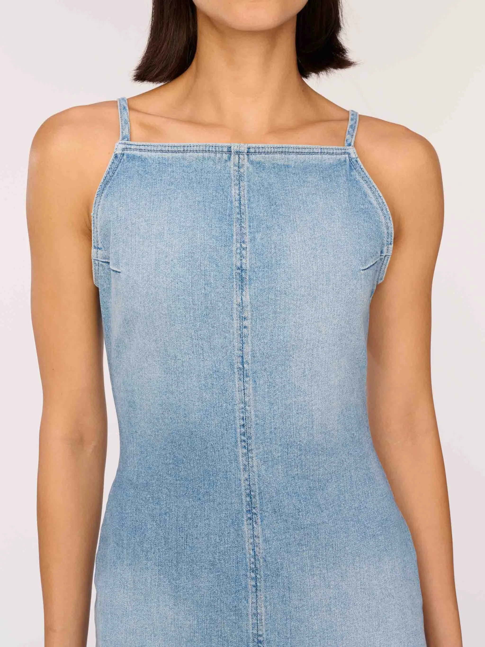 Esme Denim Apron Dress | Fountain sold by DL1961 product image thumbnail 4