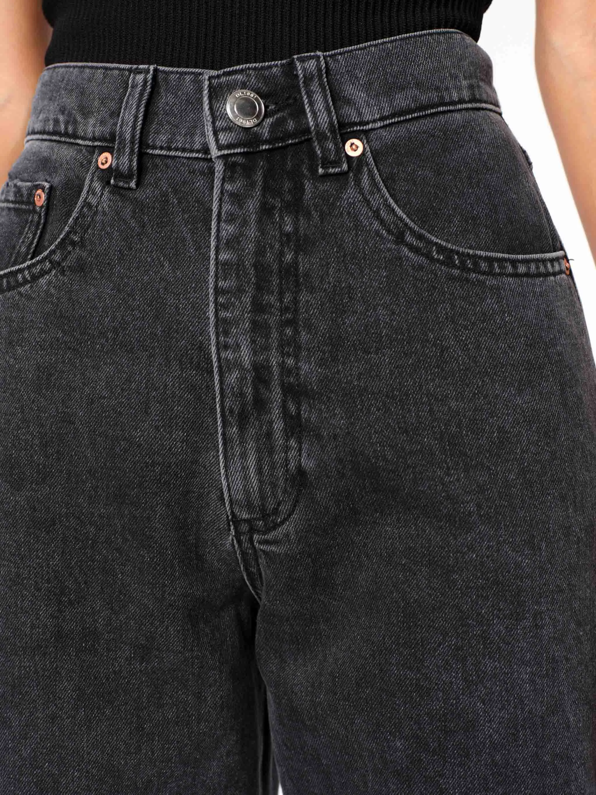 Taylor Relaxed Barrel Ultra High Rise 27" Jeans | Nightshade sold by DL1961 product image thumbnail 5