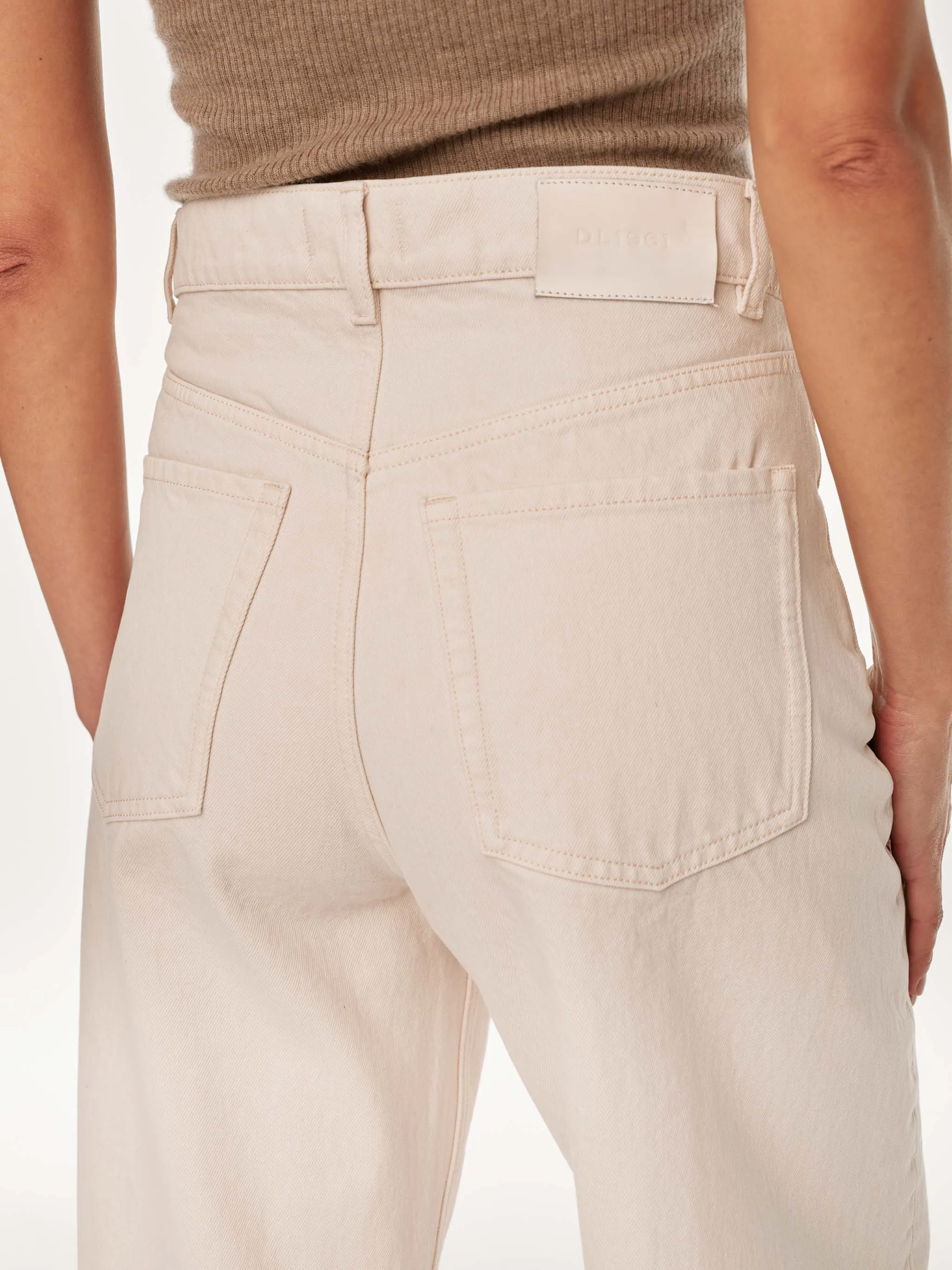 Taylor Relaxed Barrel Ultra High Rise 27" Jeans | Flax sold by DL1961 product image thumbnail 5