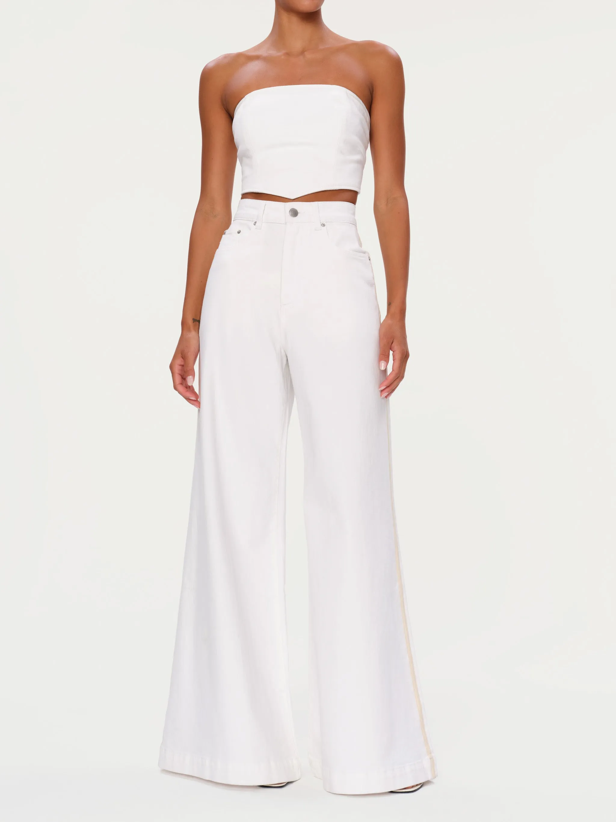 Lucila Ultra Wide Leg Ultra High Rise 33" Jeans | White sold by DL1961 product image thumbnail 2
