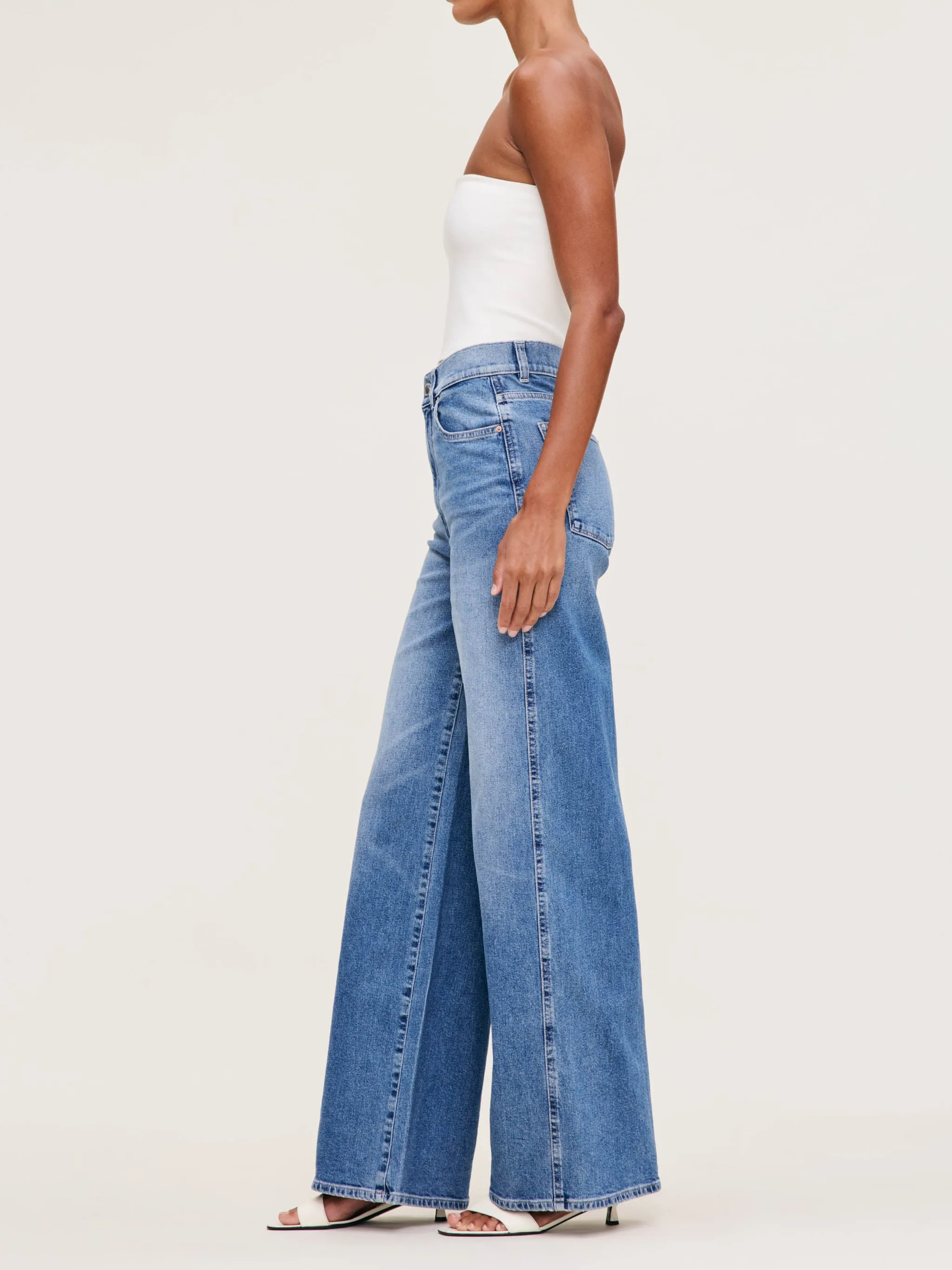 Hepburn Wide Leg High Rise 32" Jeans | Wythe sold by DL1961 product image thumbnail 3