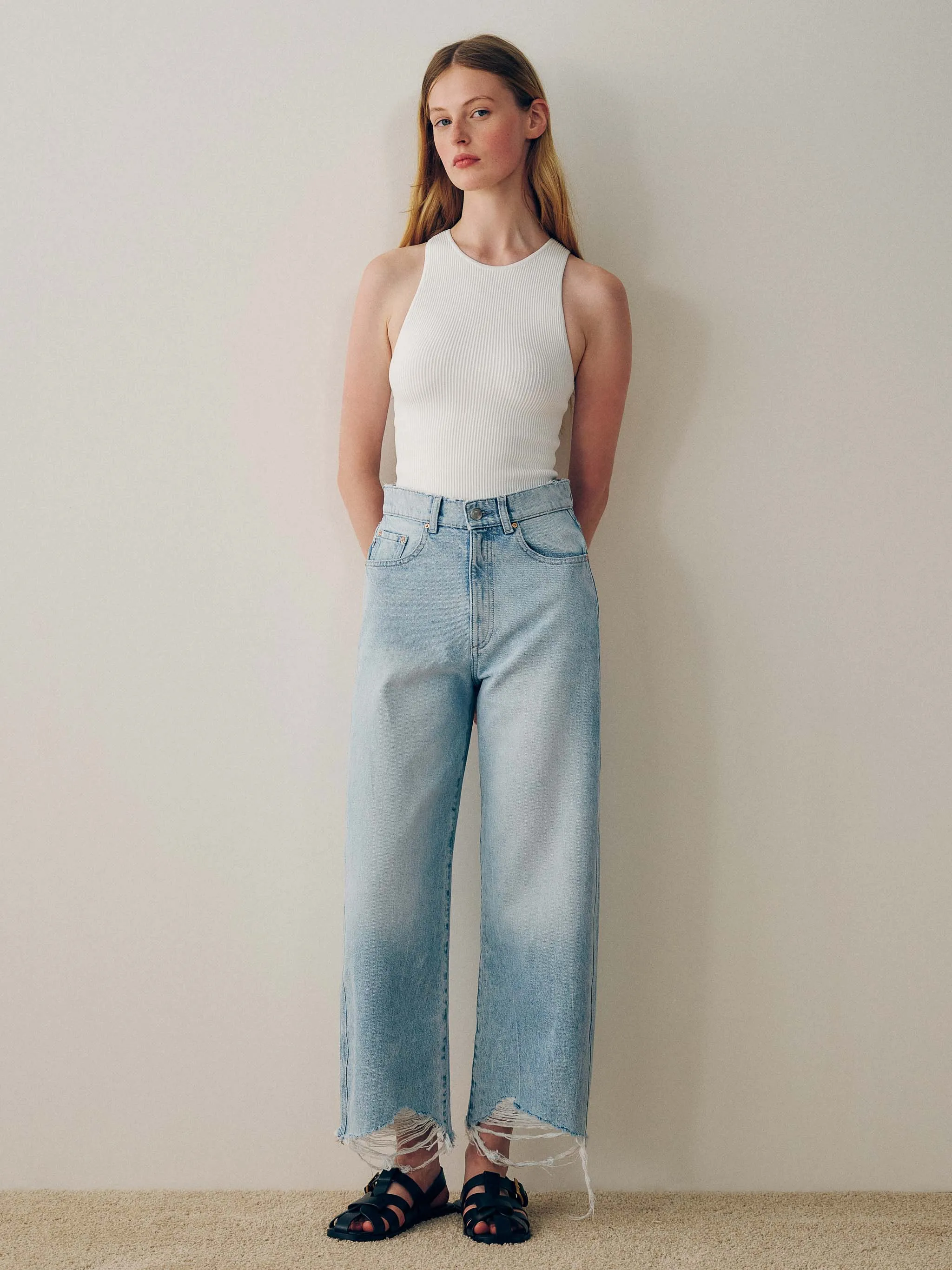 Taylor Relaxed Barrel Ultra High RIse 27" Jeans | Crystal Lake Distressed sold by DL1961