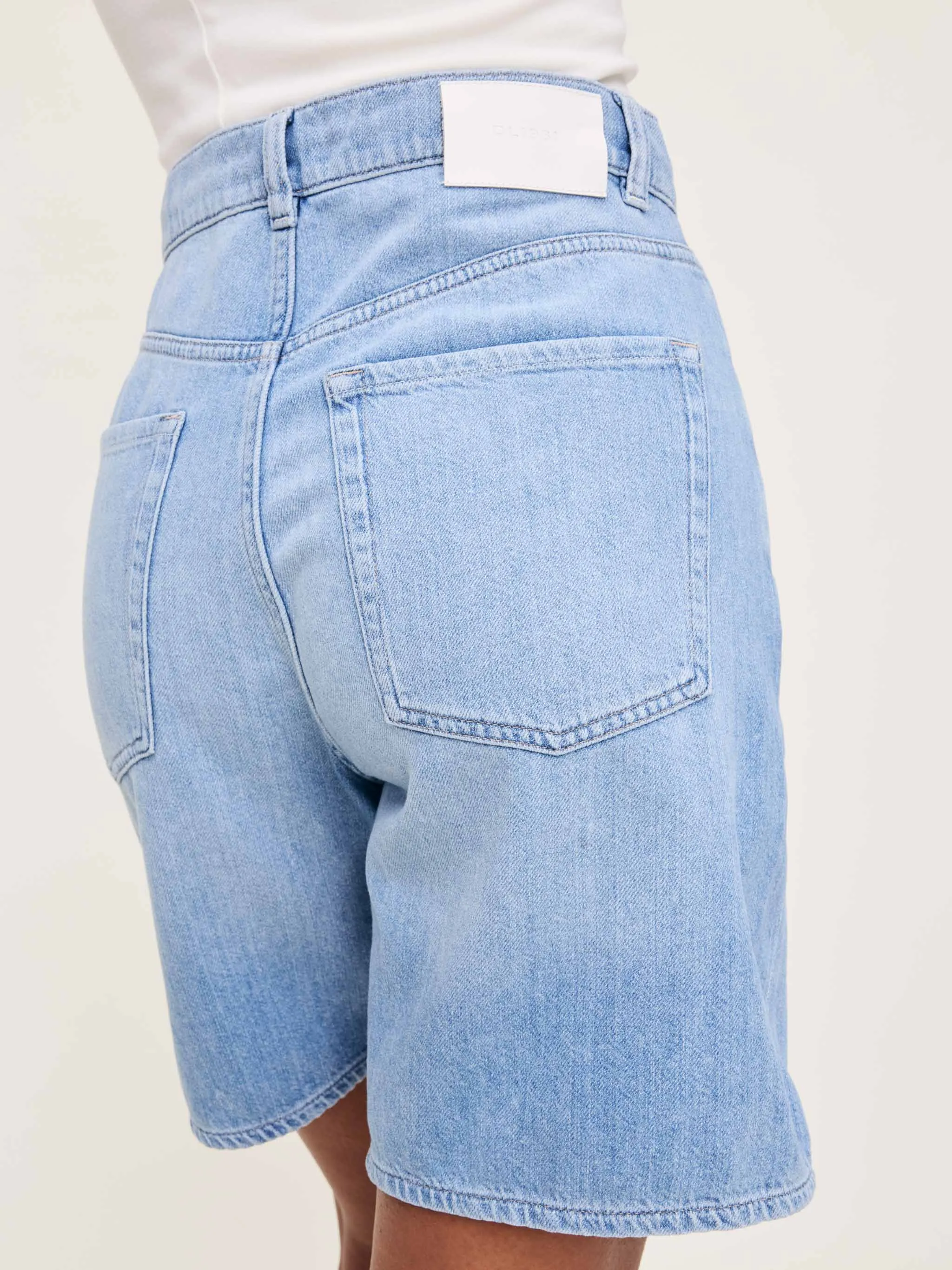 Taylor Drawstring Short: High Rise 7" | Beachwave sold by DL1961 product image thumbnail 5