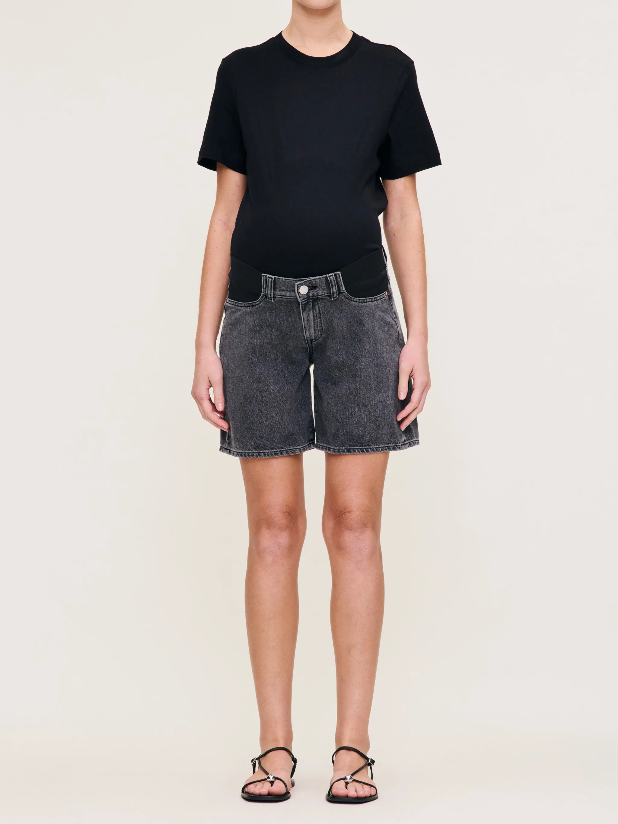 Taylor Jean Short Maternity Relaxed 7" | Nightshade sold by DL1961 product image thumbnail 4