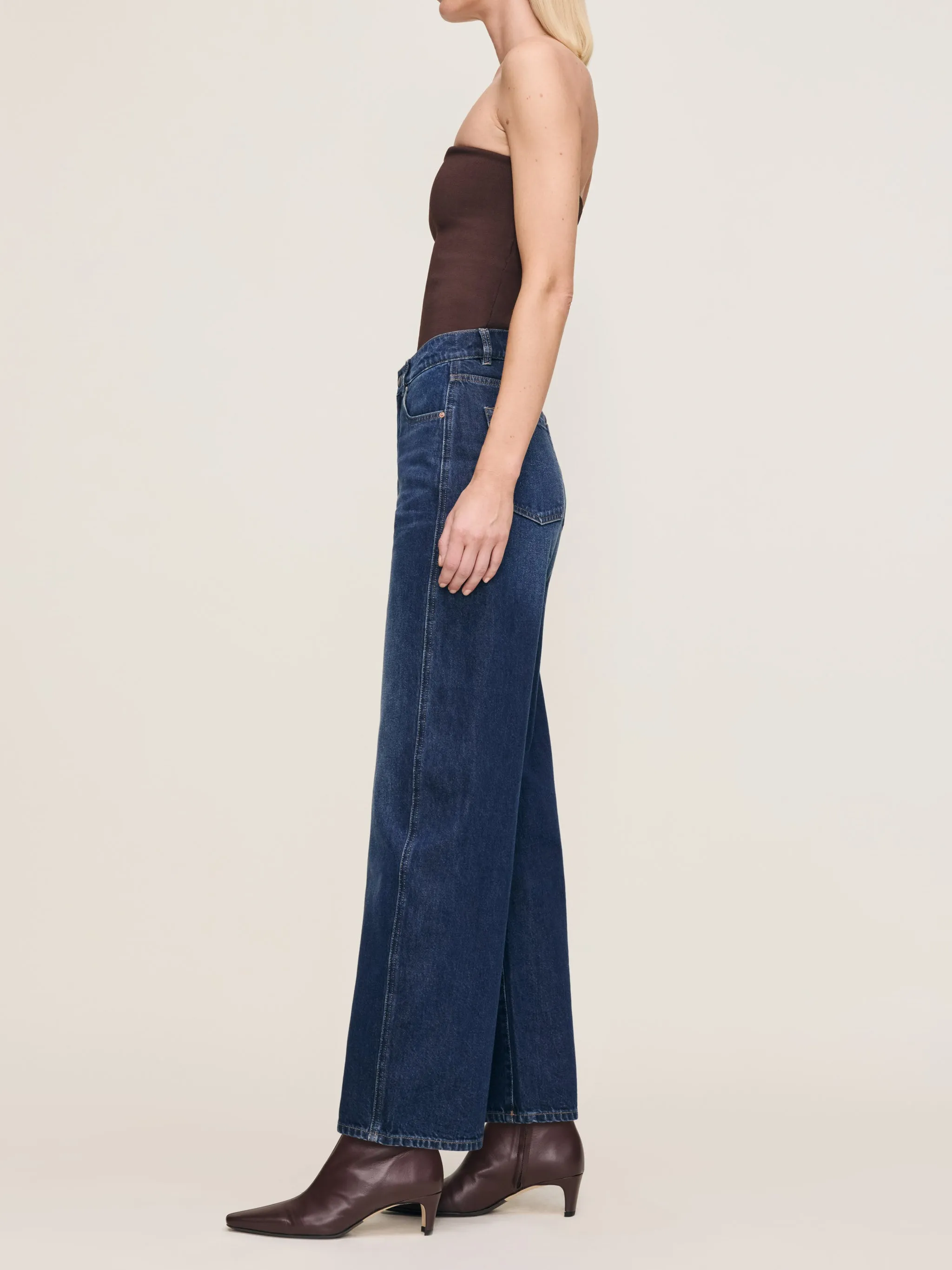 Taylor Relaxed Barrel Ultra High Rise 31" Jeans | Callisto sold by DL1961 product image thumbnail 2