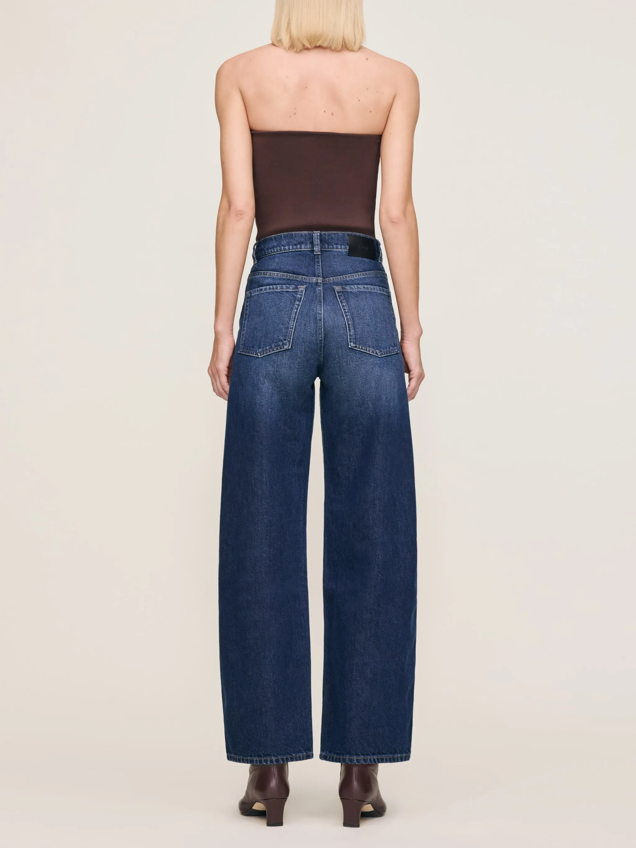 Taylor Relaxed Barrel Ultra High Rise 31" Jeans | Callisto sold by DL1961 product image thumbnail 3