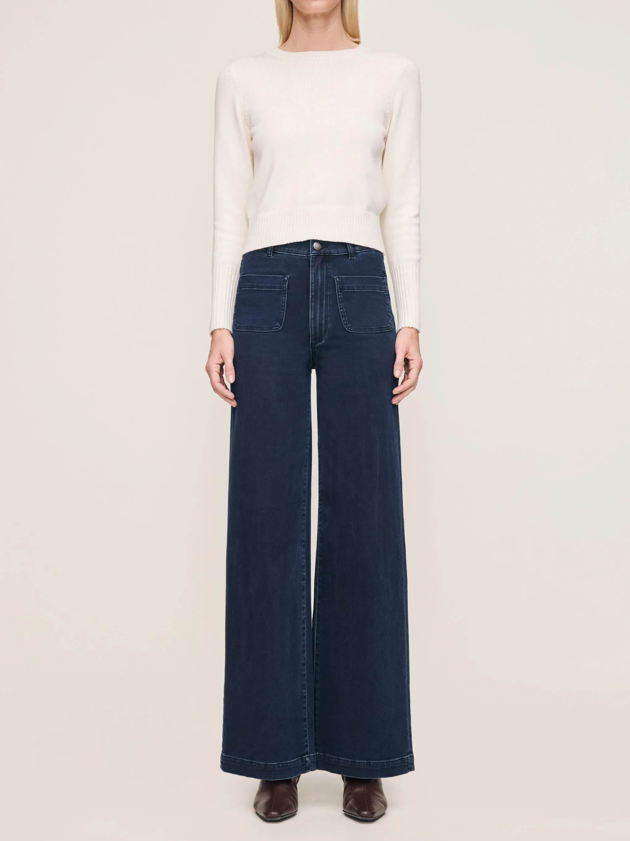 Hepburn Wide Leg High Rise 32" Jeans | Social sold by DL1961 product image thumbnail 4