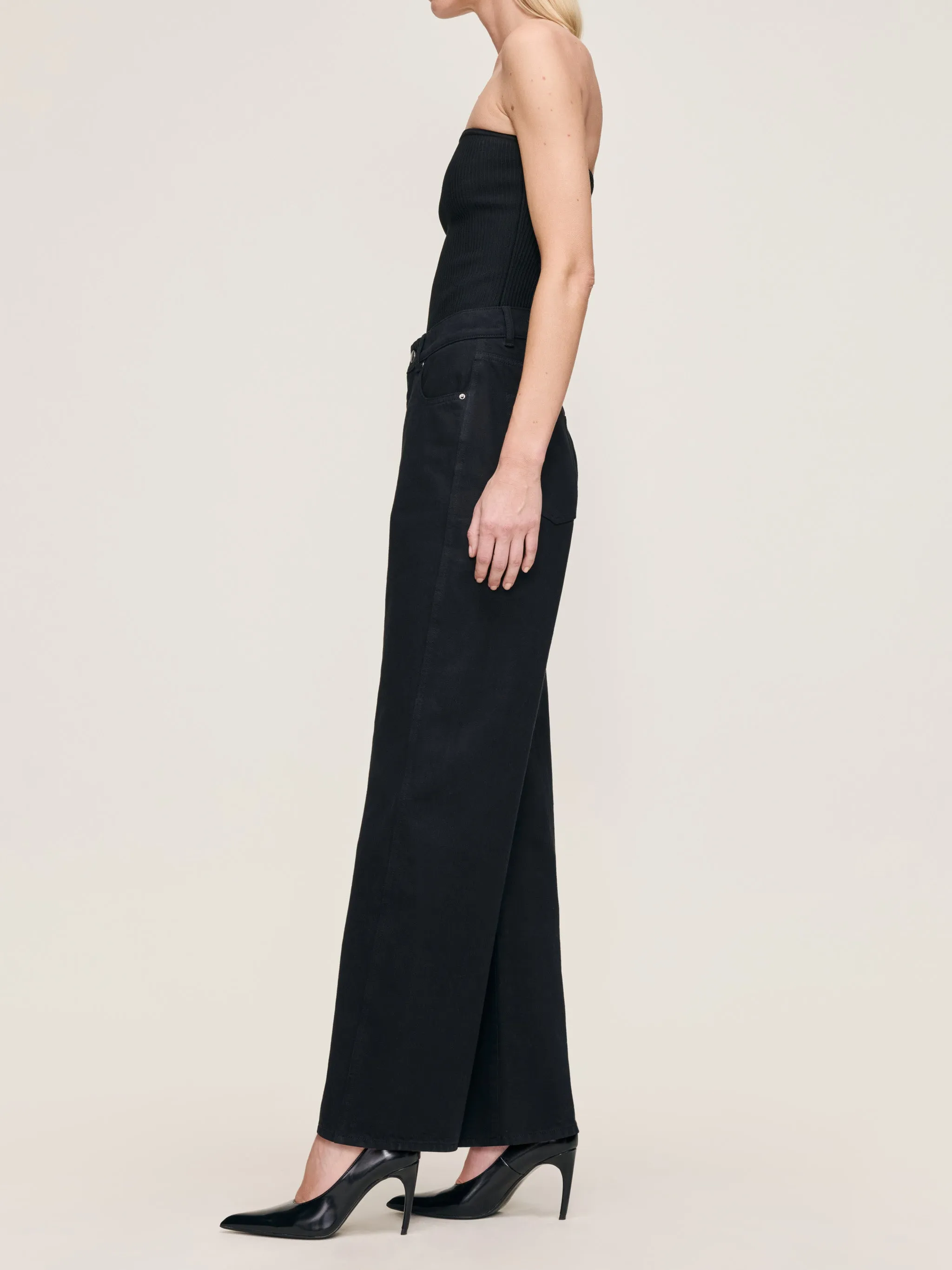 Taylor Relaxed Barrel Ultra High Rise 31" Jeans | Black sold by DL1961 product image thumbnail 3