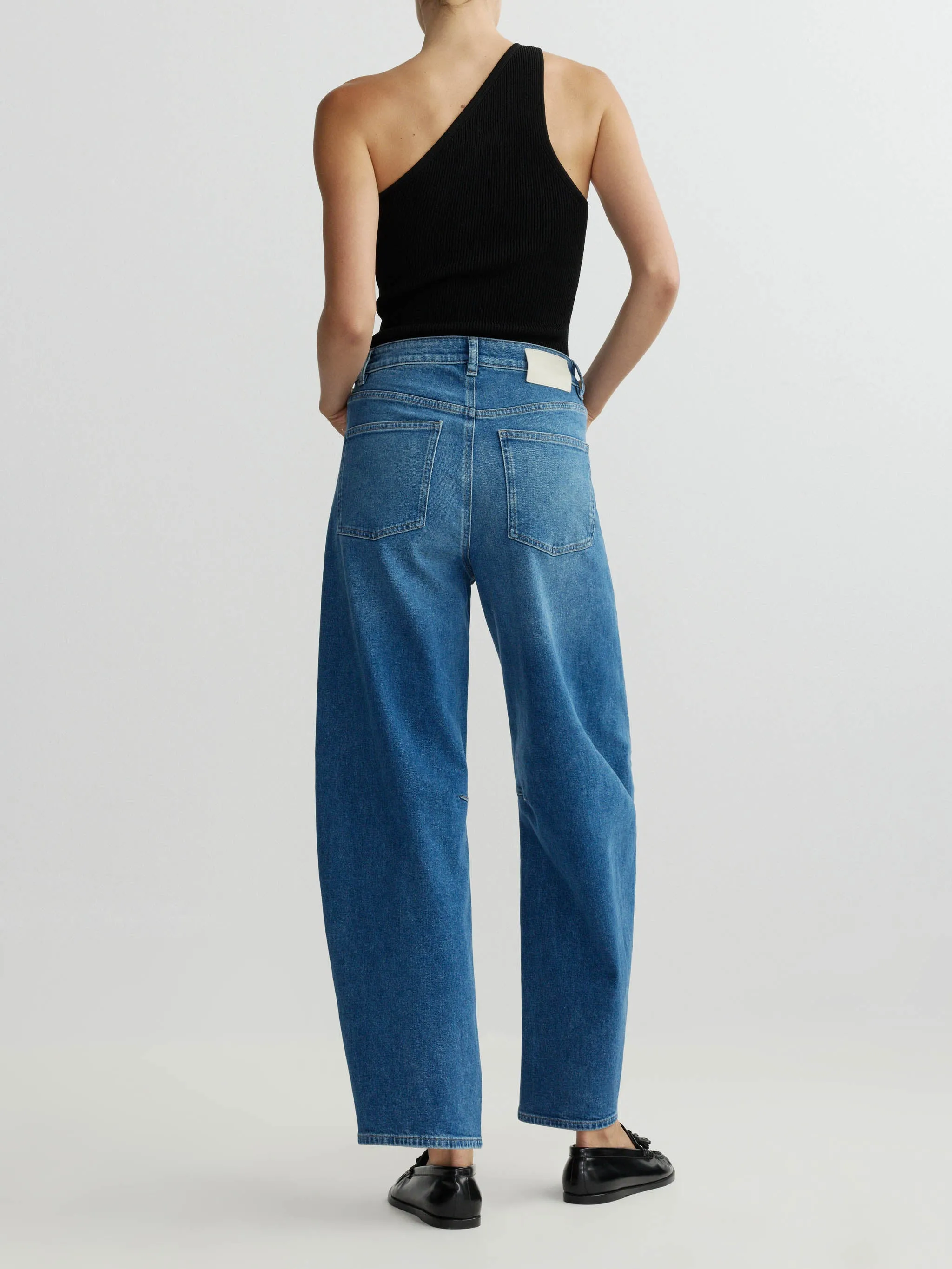 Miro Barrel High Rise 29" Jeans | Opal Harbor sold by DL1961 product image thumbnail 4