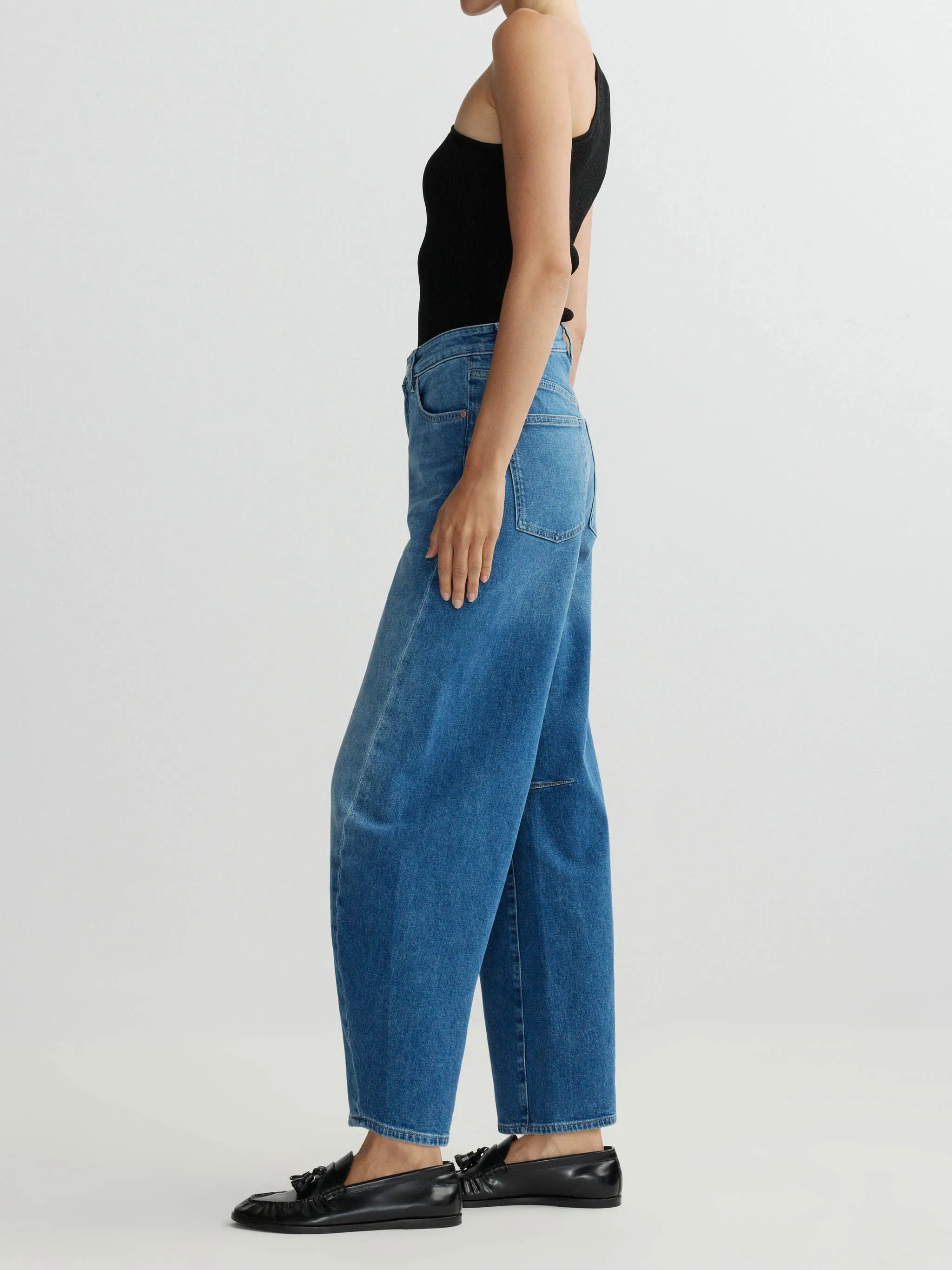 Miro Barrel High Rise 29" Jeans | Opal Harbor sold by DL1961 product image thumbnail 3