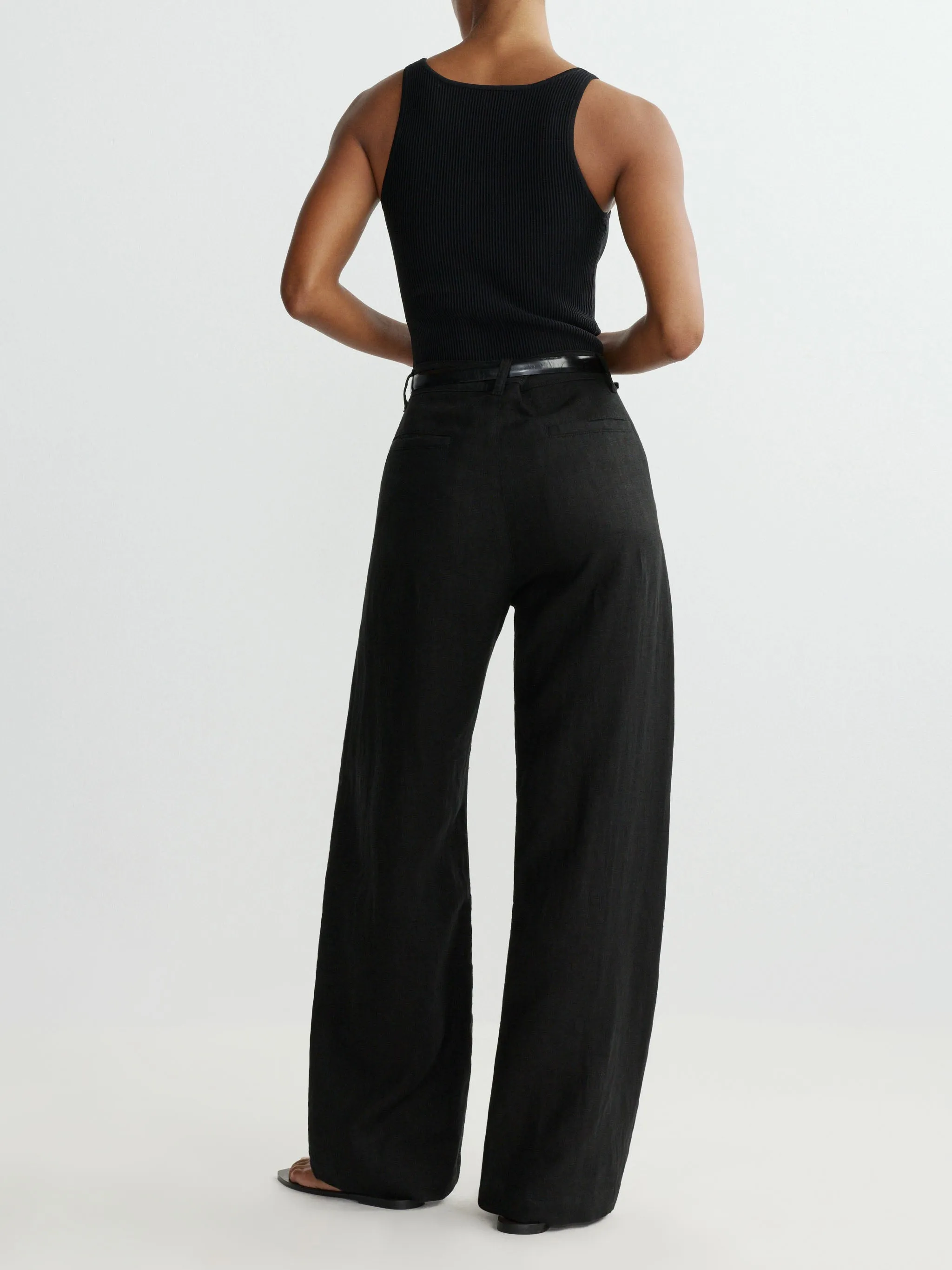Taylor Relaxed Barrel High Rise 31" Pants | Black Linen sold by DL1961 product image thumbnail 3