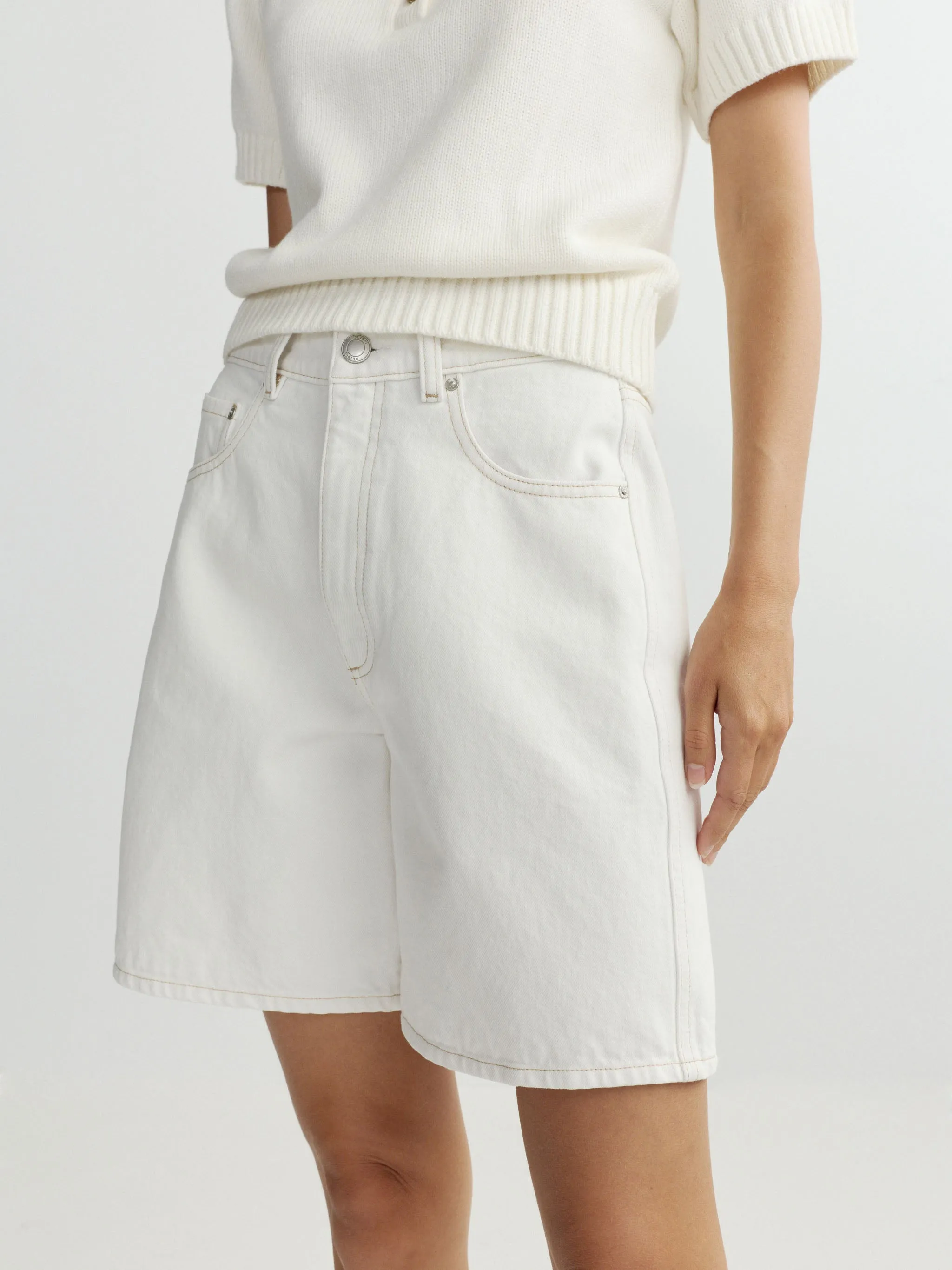 Taylor Relaxed Short High Rise 5.5" | White sold by DL1961 product image thumbnail 5