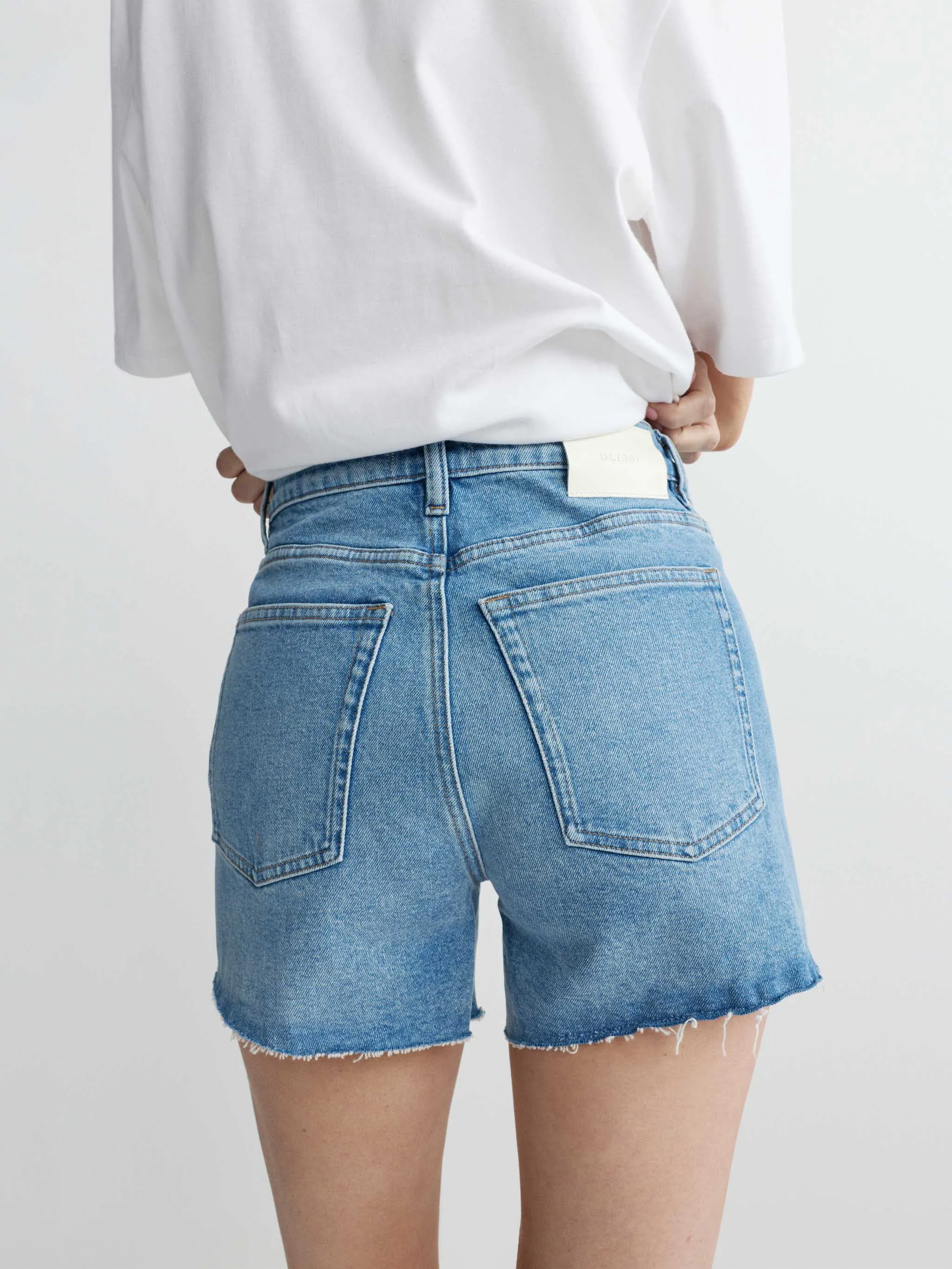 Zoie Short Relaxed 4.5" | Cruise sold by DL1961 product image thumbnail 5