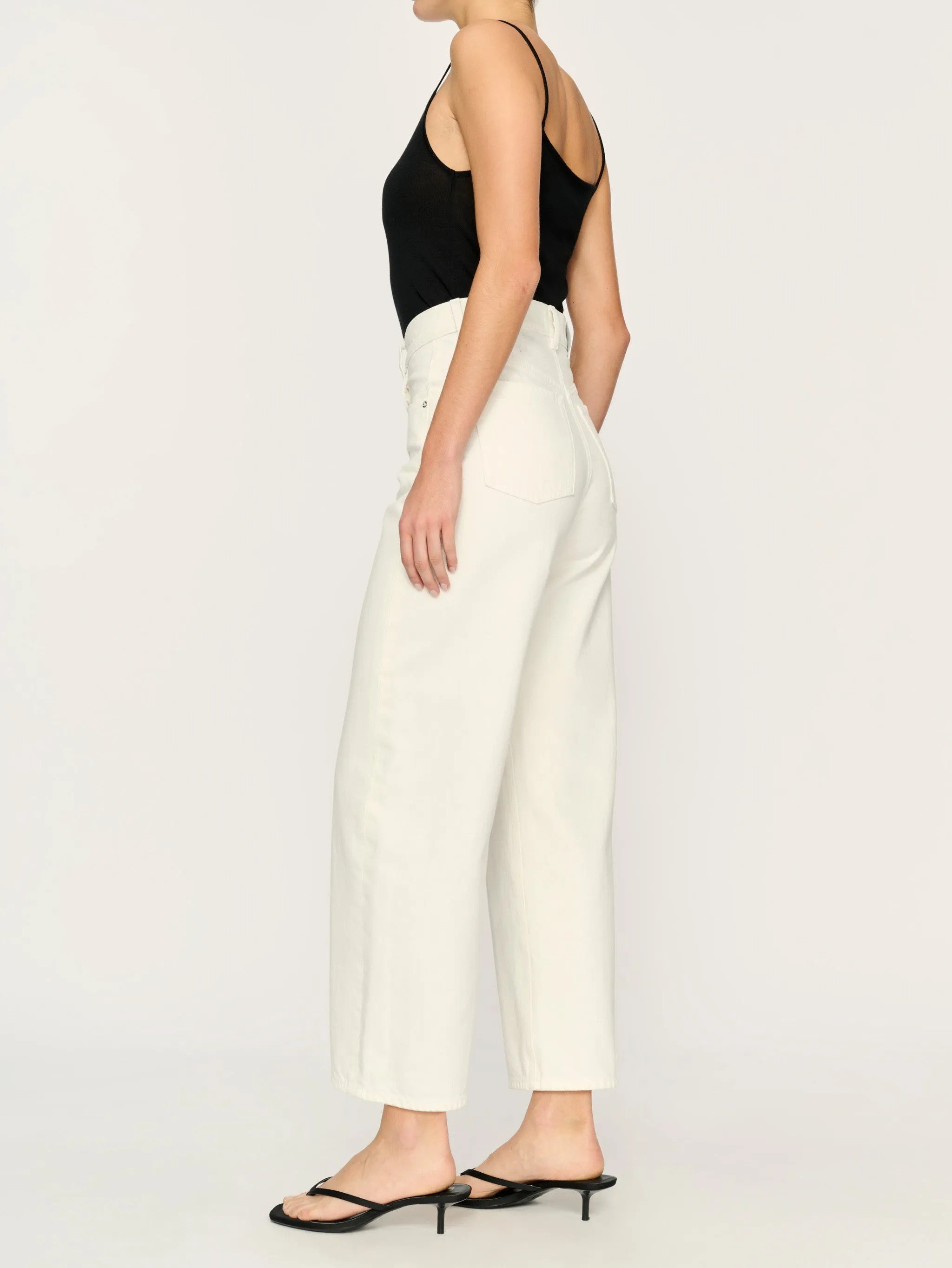 Taylor Barrel Ultra High Rise 27" Jeans | White sold by DL1961 product image thumbnail 3