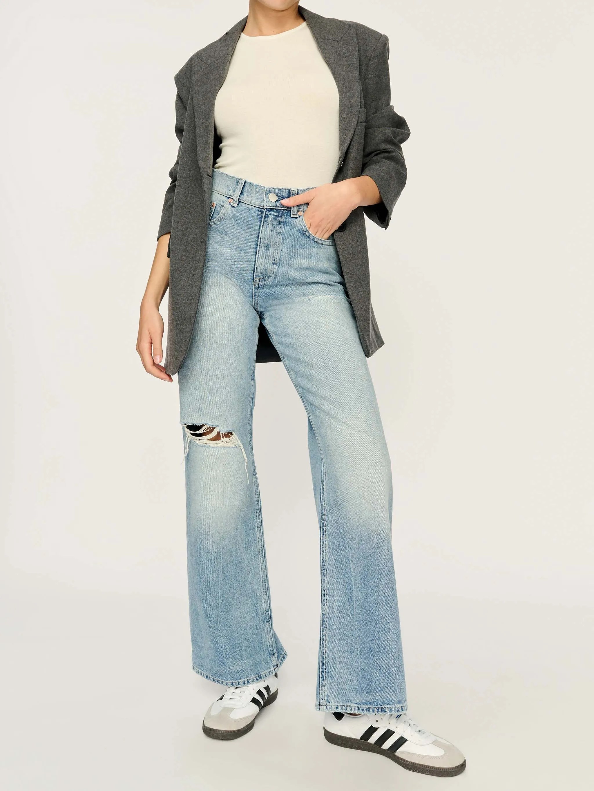 Desi Boot High Rise 32" Jeans | Fountain sold by DL1961