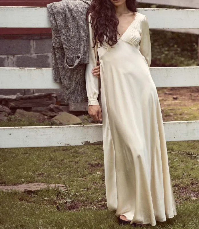 HMD -- FIORA DRESS -- MOTHER OF PEARL sold by Doen
