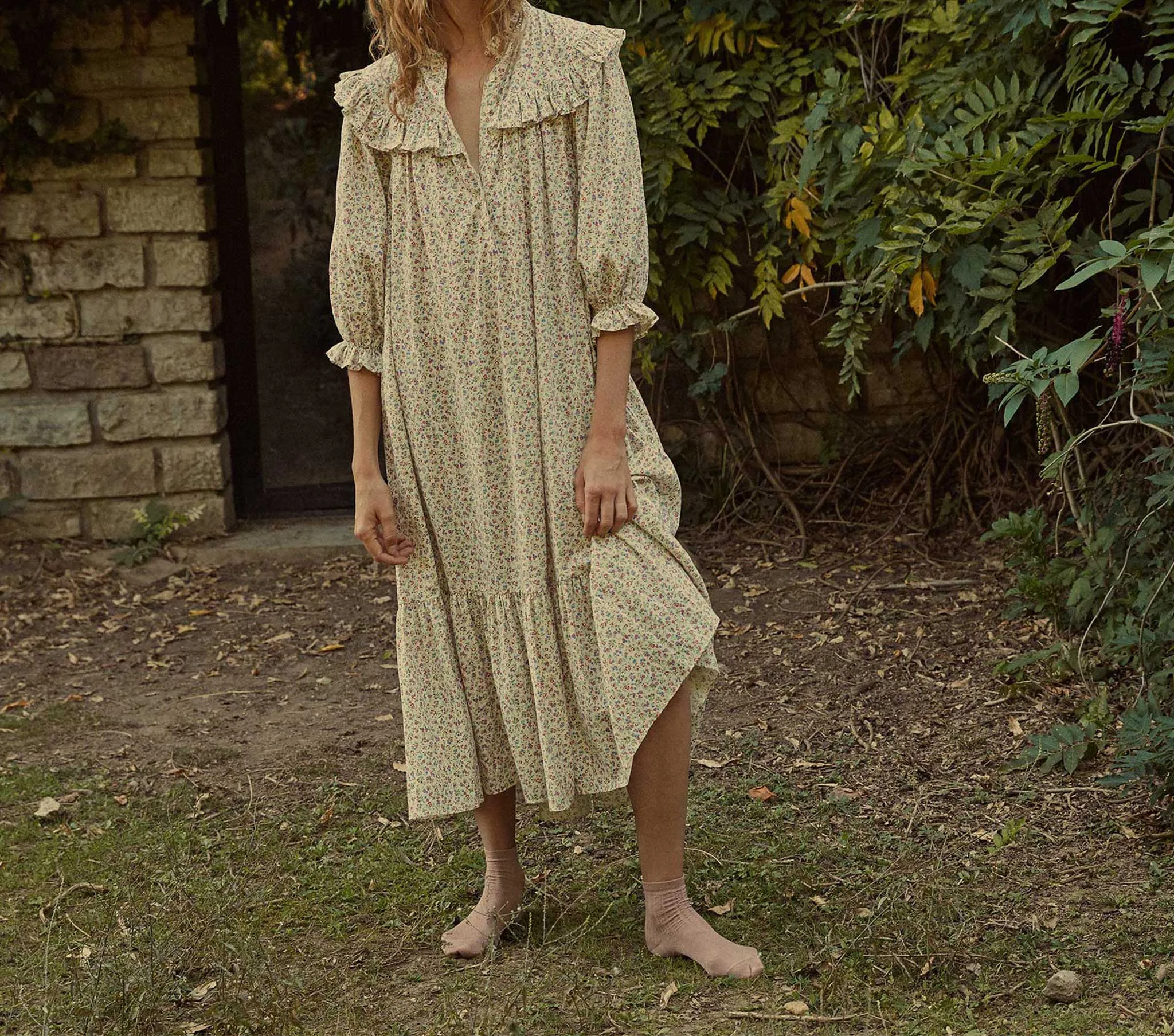 HMD -- REDWOOD NIGHTGOWN -- MORNING GLORY FLORAL sold by Doen