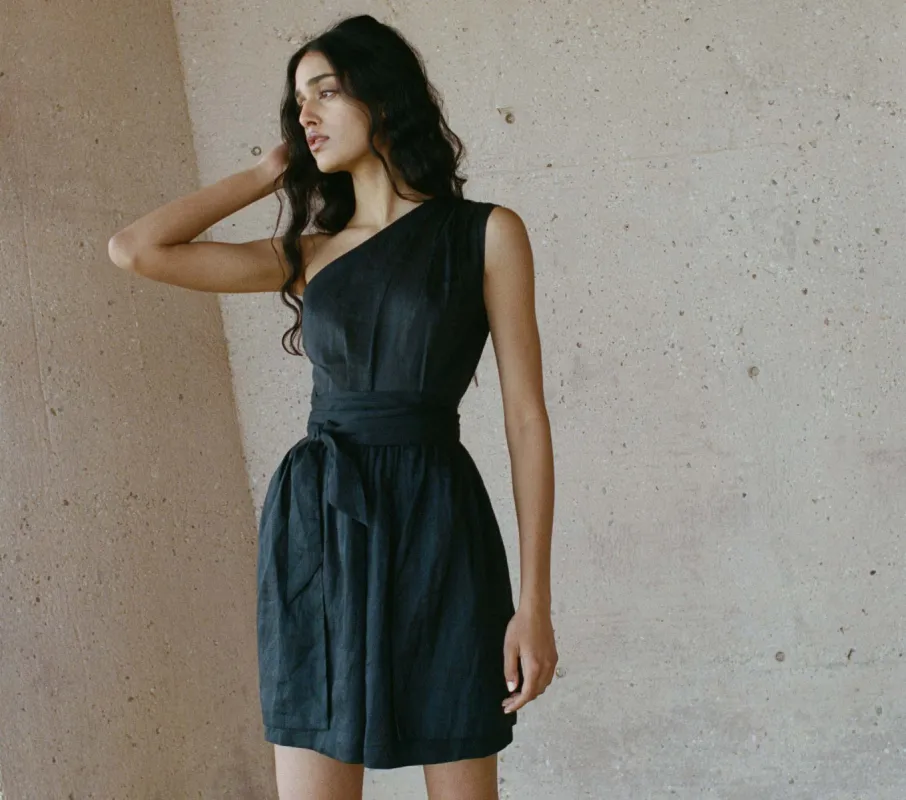 HMD -- YVONNE DRESS -- BLACK sold by Doen