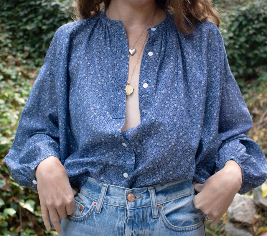 HMD -- THE JANE BLOUSE -- MIDBLUE CALIFORNIA WILDFLOWER sold by Doen