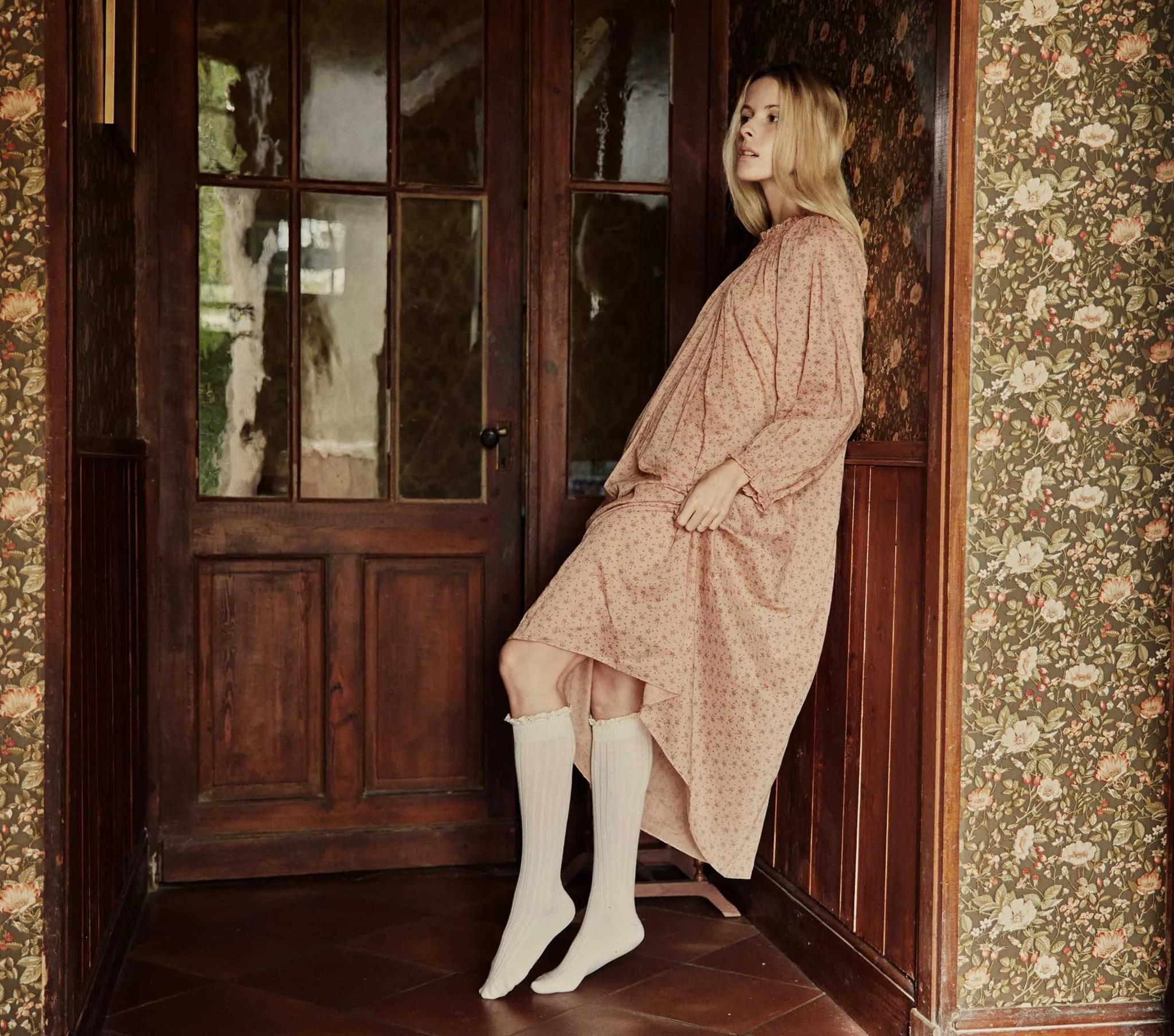 HMD -- ORCHID NIGHTGOWN -- ROSE WINDSWEPT FLORAL sold by Doen