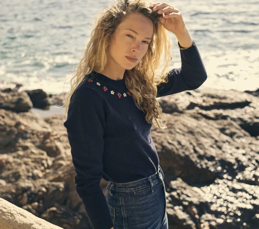 HMD -- MARSAN SWEATER -- NAVY sold by Doen