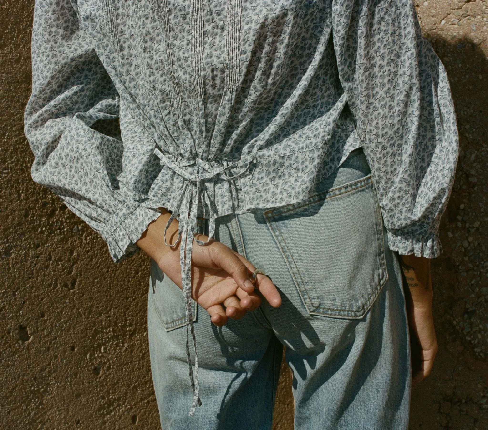 HMD -- LEANNA TOP -- BLUEBELL HILLSIDE BLOOM sold by Doen product image thumbnail 3