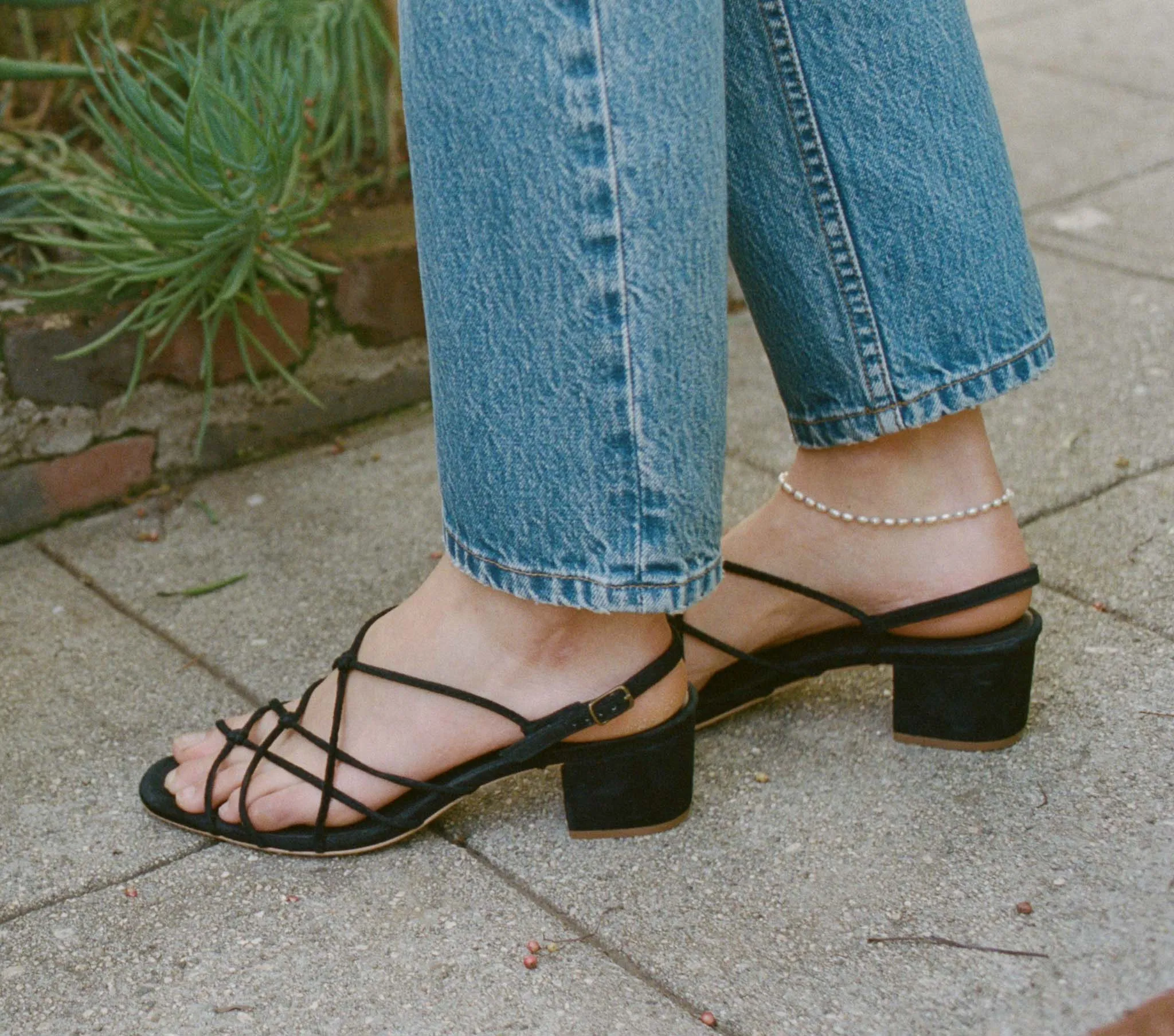 REVE BLOCK HEEL SANDAL -- BLACK SUEDE sold by Doen product image thumbnail 4