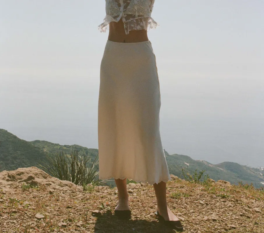 HMD -- ELOWEN SKIRT -- MOTHER OF PEARL sold by Doen