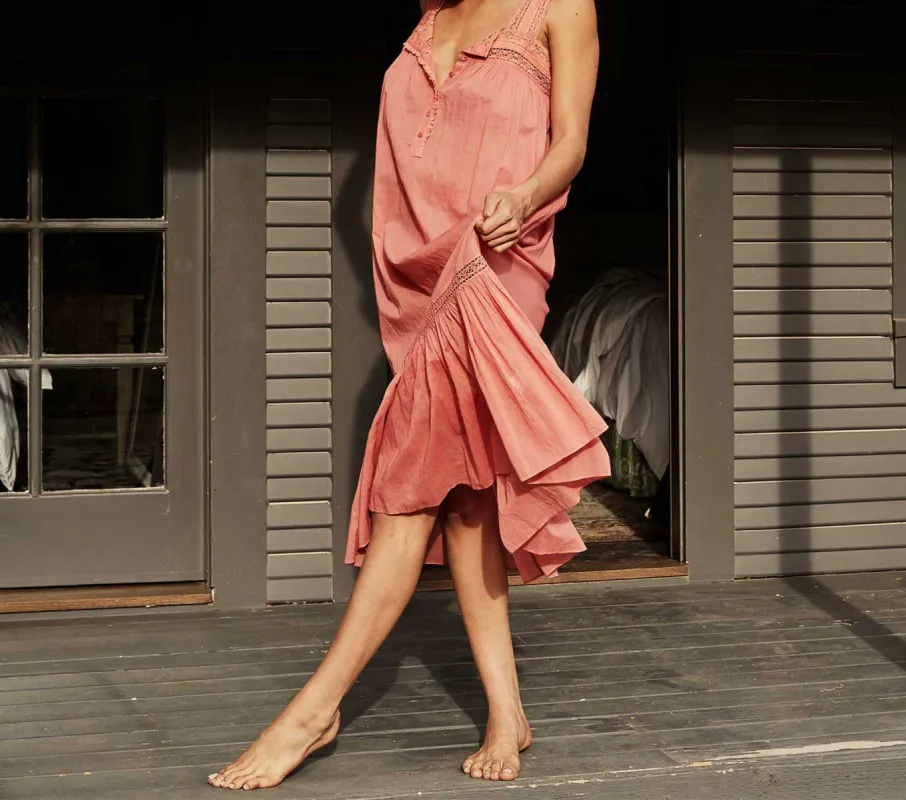 HMD -- SEVILLE NIGHTGOWN -- MIRAGE sold by Doen