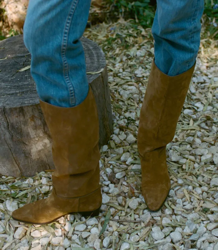 RIVIERA BOOT -- MOUTARDE SUEDE sold by Doen