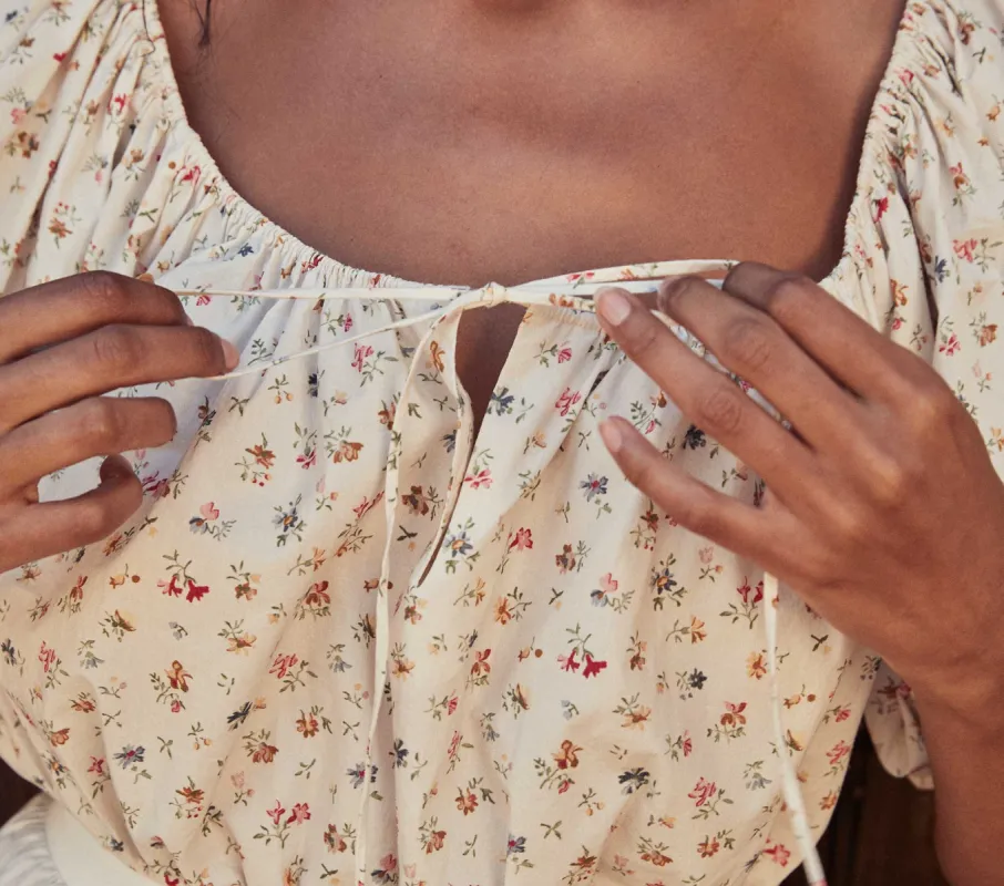 HMD -- TOPAZ TOP -- COTTAGE BREEZE FLORAL sold by Doen