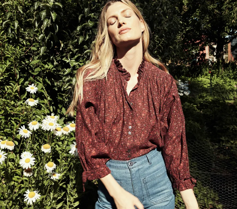 HMD -- ROSE TOP -- AUBERGINE PRAIRIE PAISLEY sold by Doen
