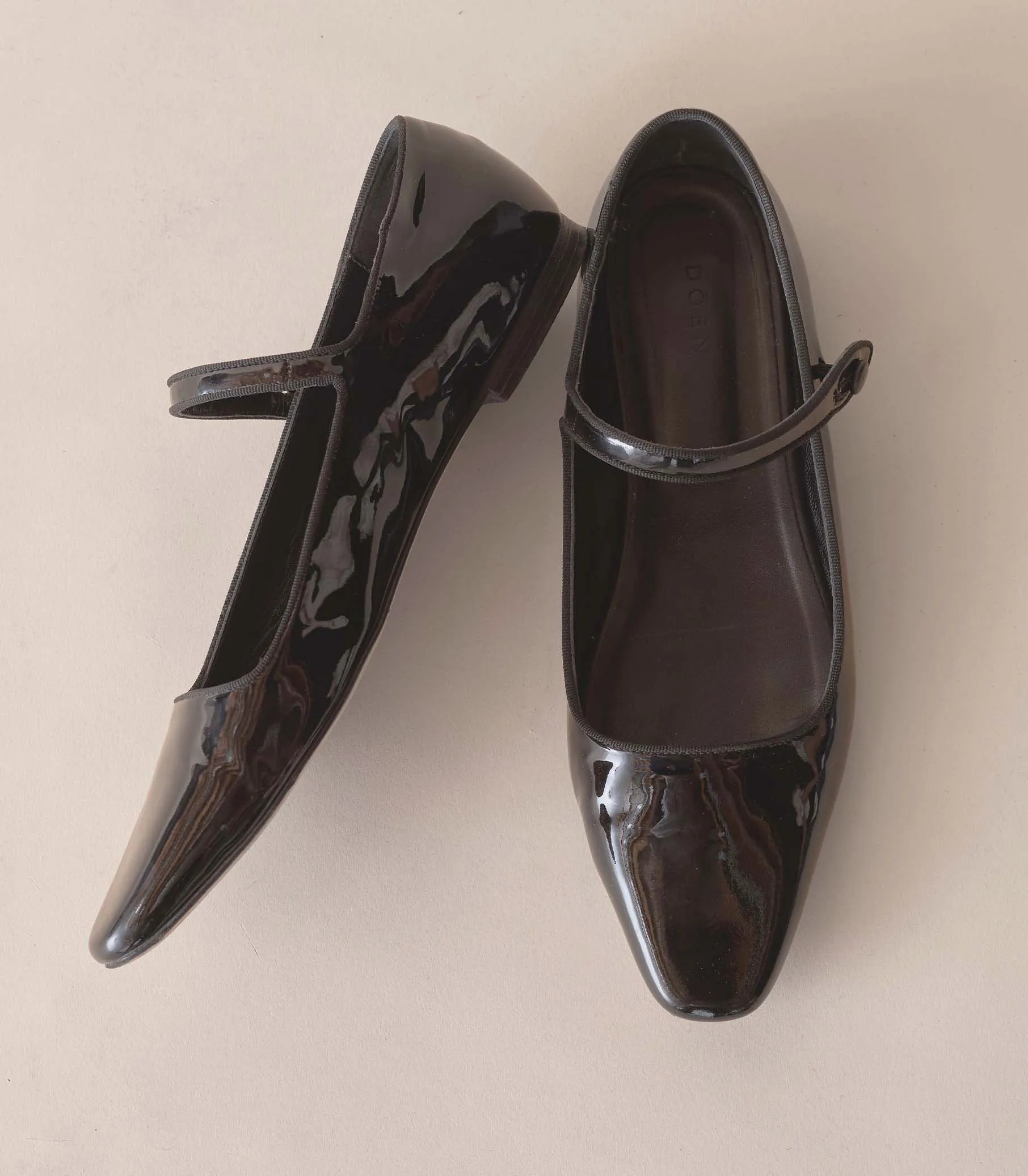 DAPHNE MARY JANE -- BLACK PATENT sold by Doen product image thumbnail 3