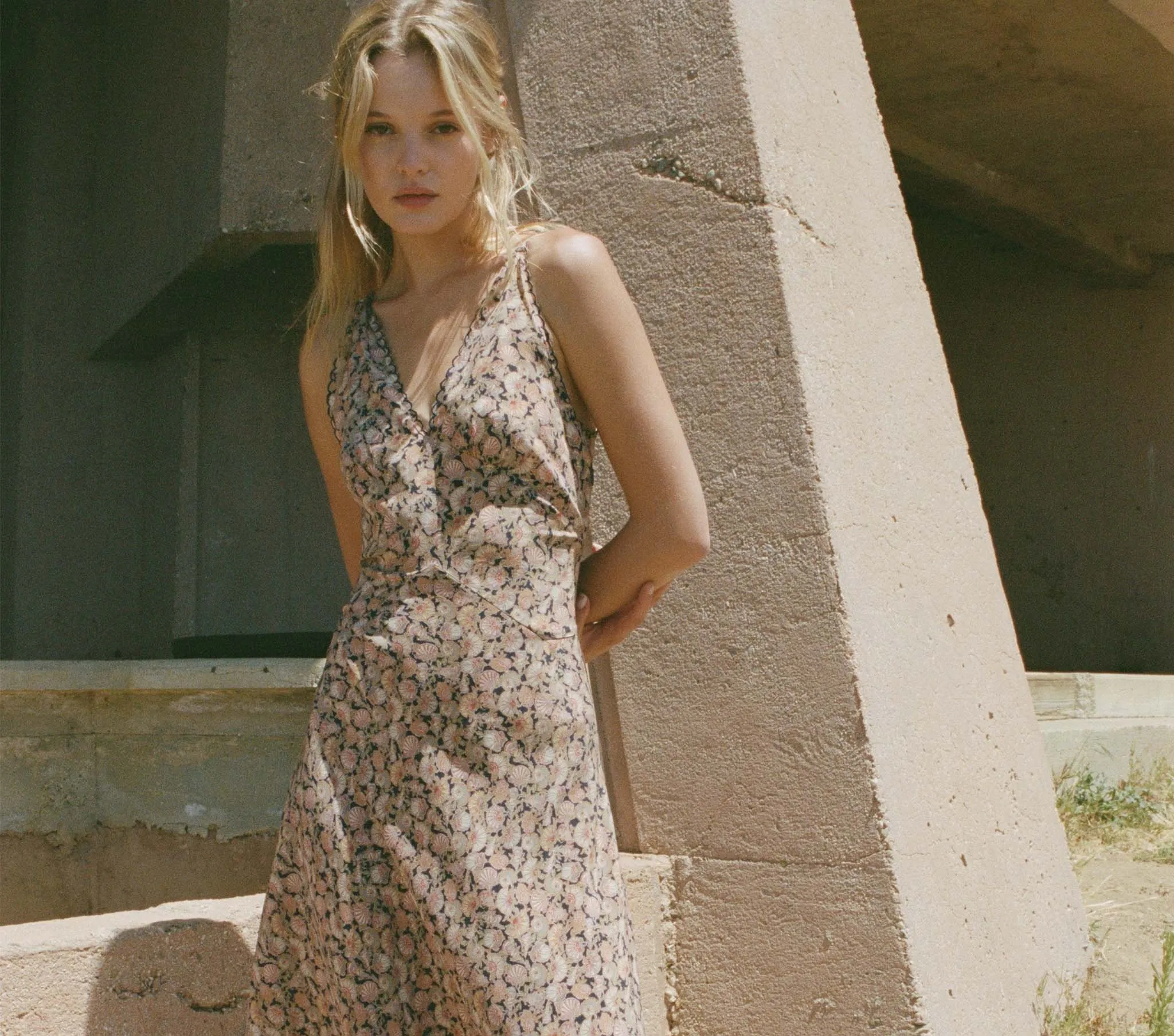 HMD -- BROOKLYN DRESS -- TRESORS DE LA MER sold by Doen product image thumbnail 3