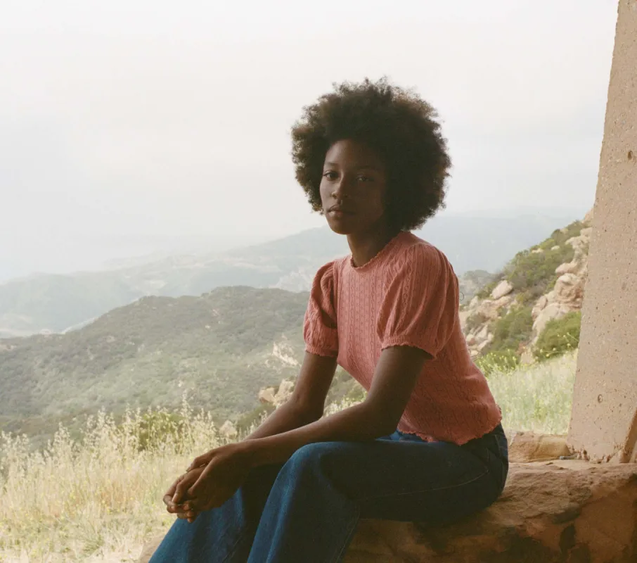 HMD -- SAWYER TOP -- GUAVA sold by Doen