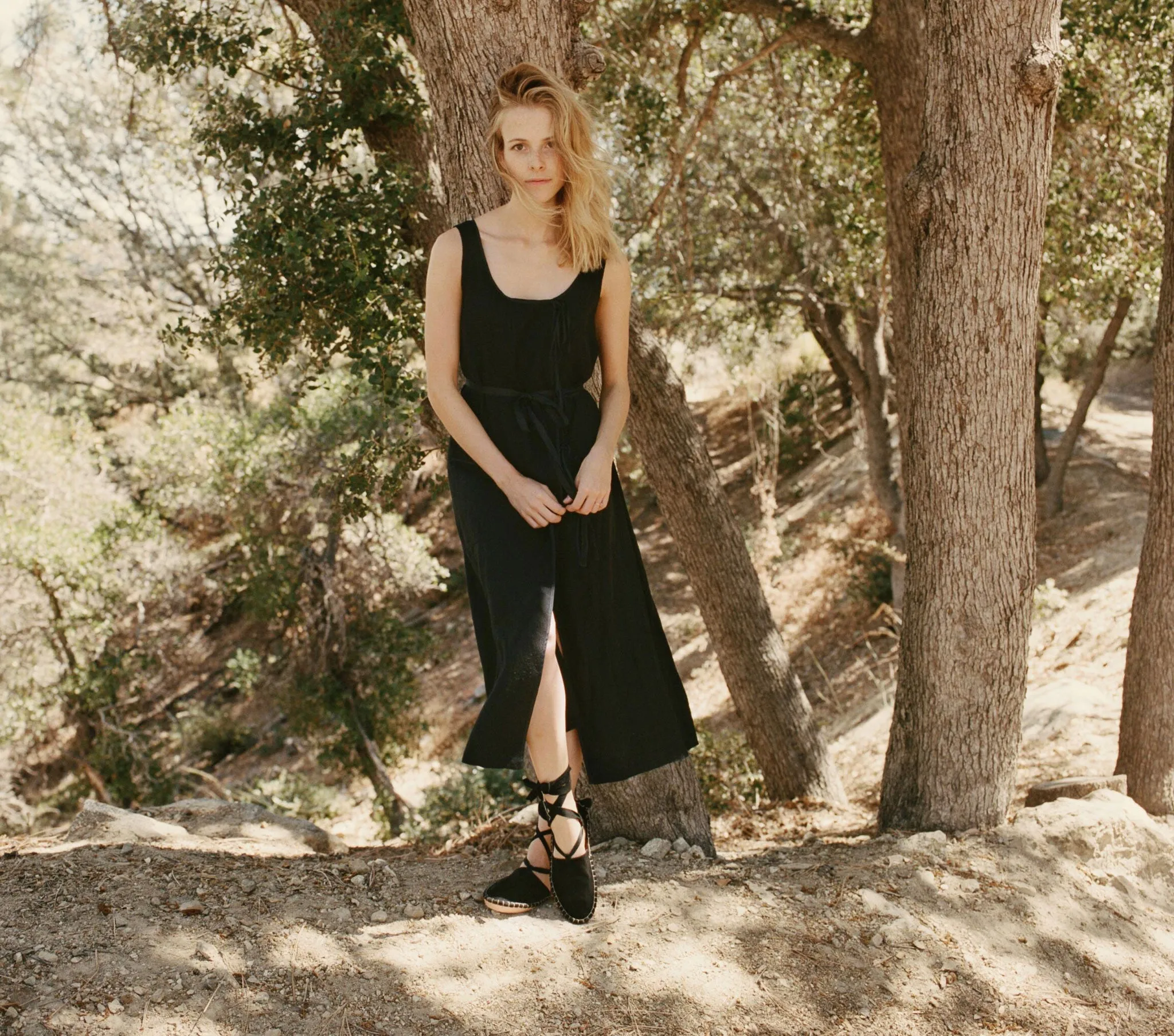 HMD -- TAOS DRESS -- BLACK sold by Doen product image thumbnail 4