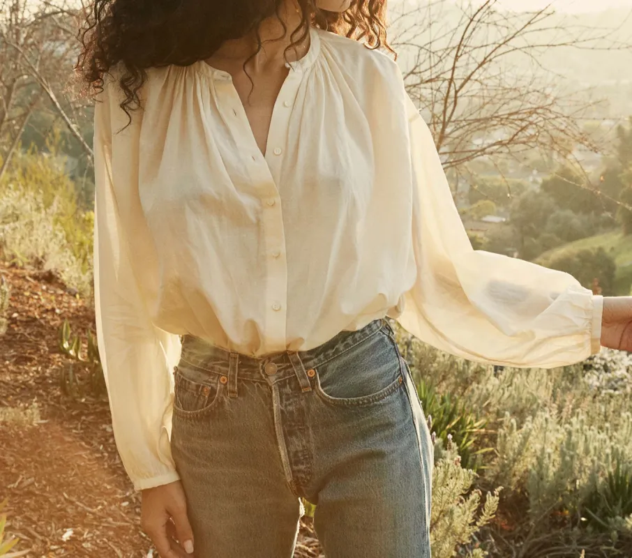 HMD -- THE JANE BLOUSE -- MAGNOLIA sold by Doen