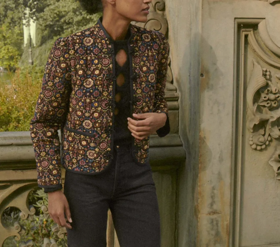 HMD -- SONG JACKET -- CECIL sold by Doen